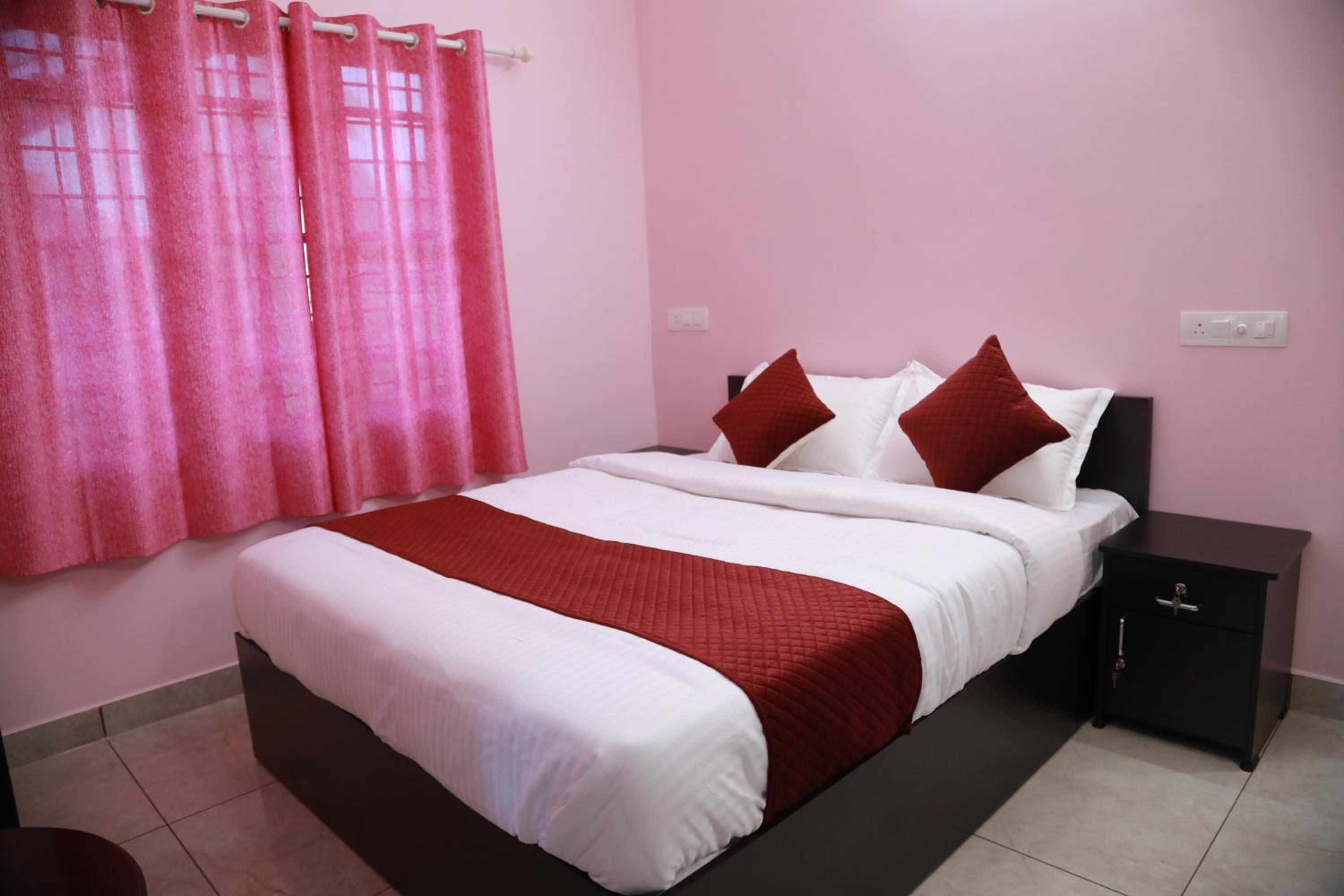 Mammen's Homestay, Vyttila