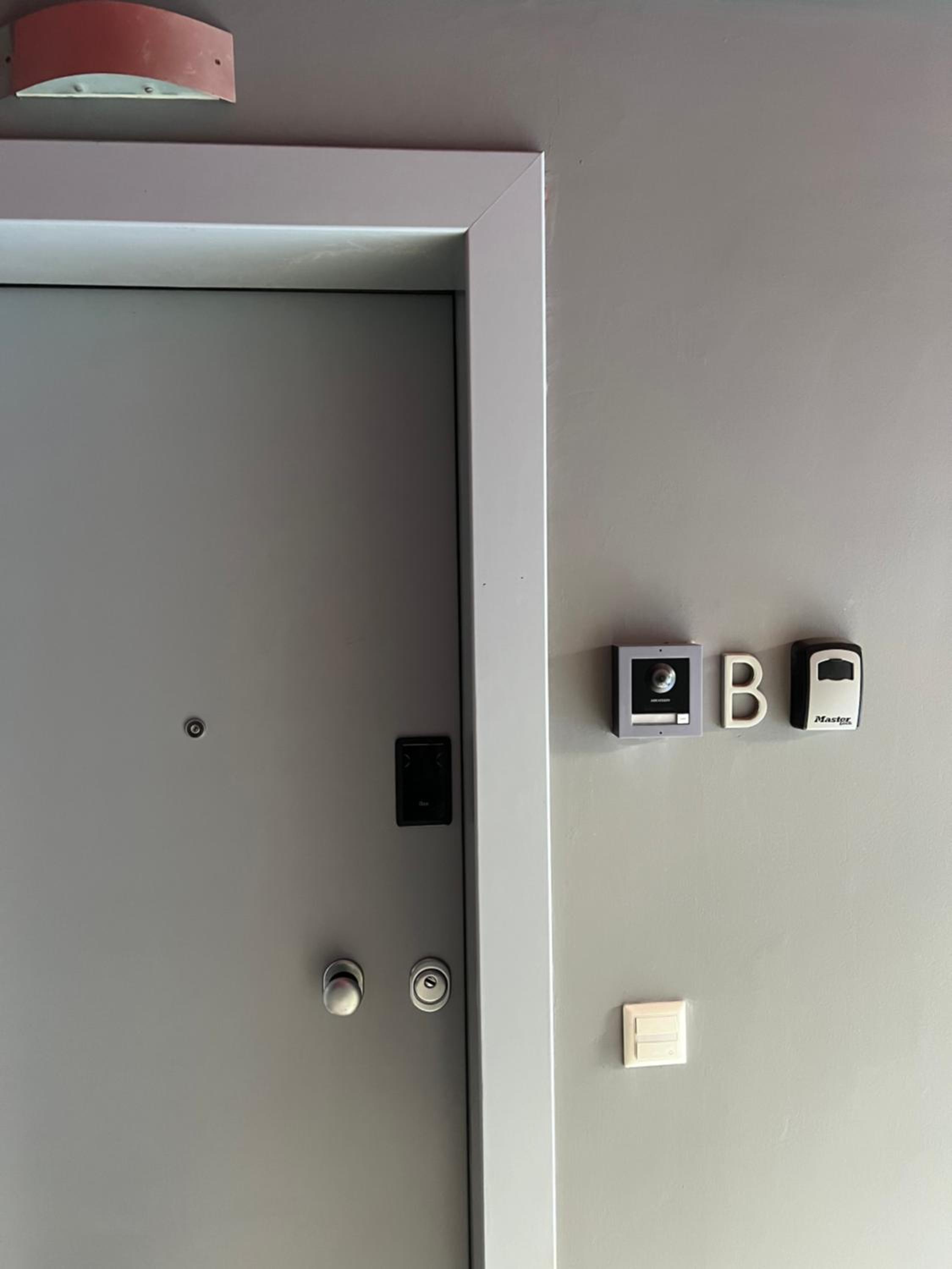 Brand New Luxurious Apartment in Kerameikos-Gazi (Athens Historical Center), Metro Station 'Kerameikos'
