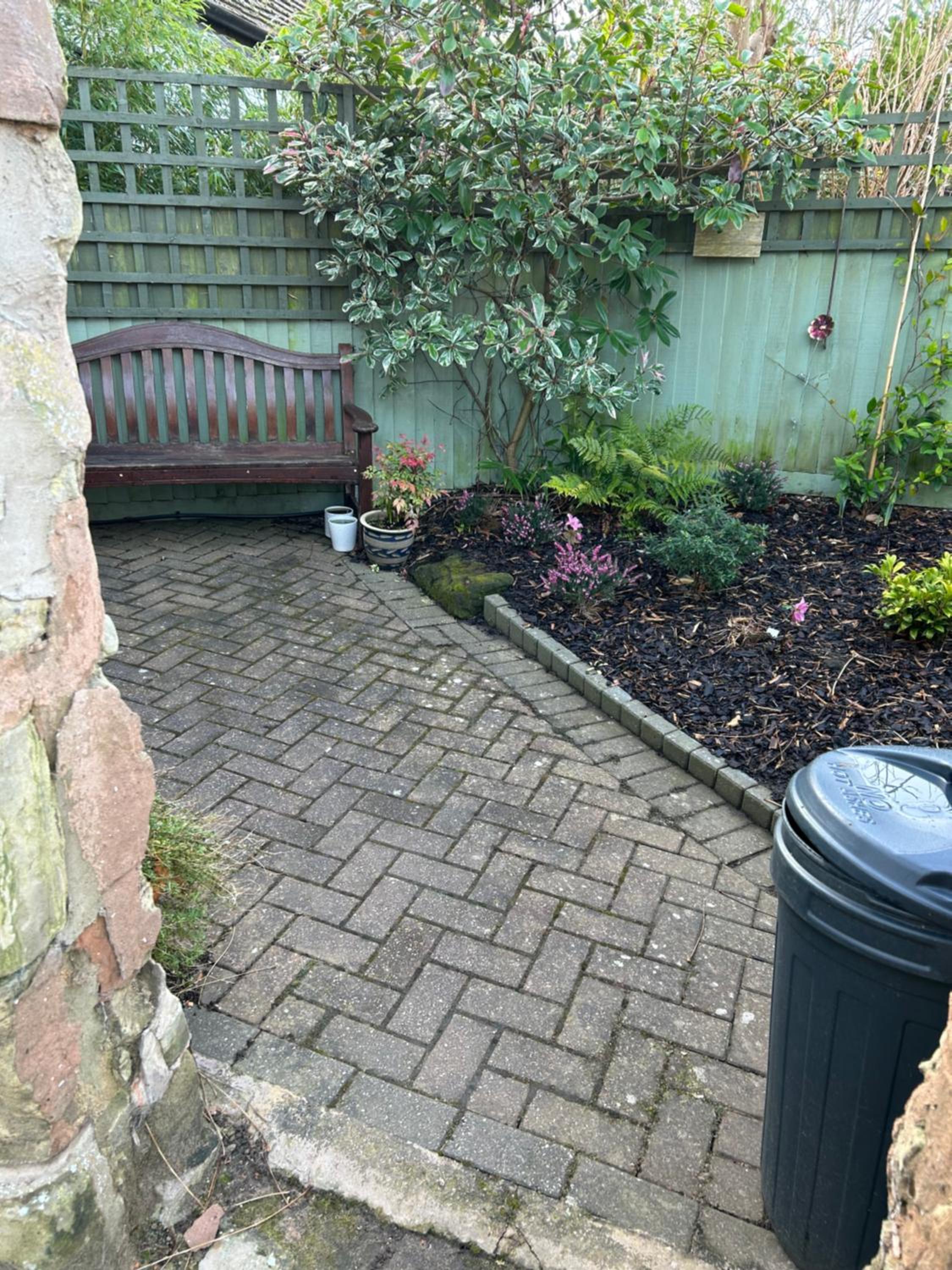 Photo 16