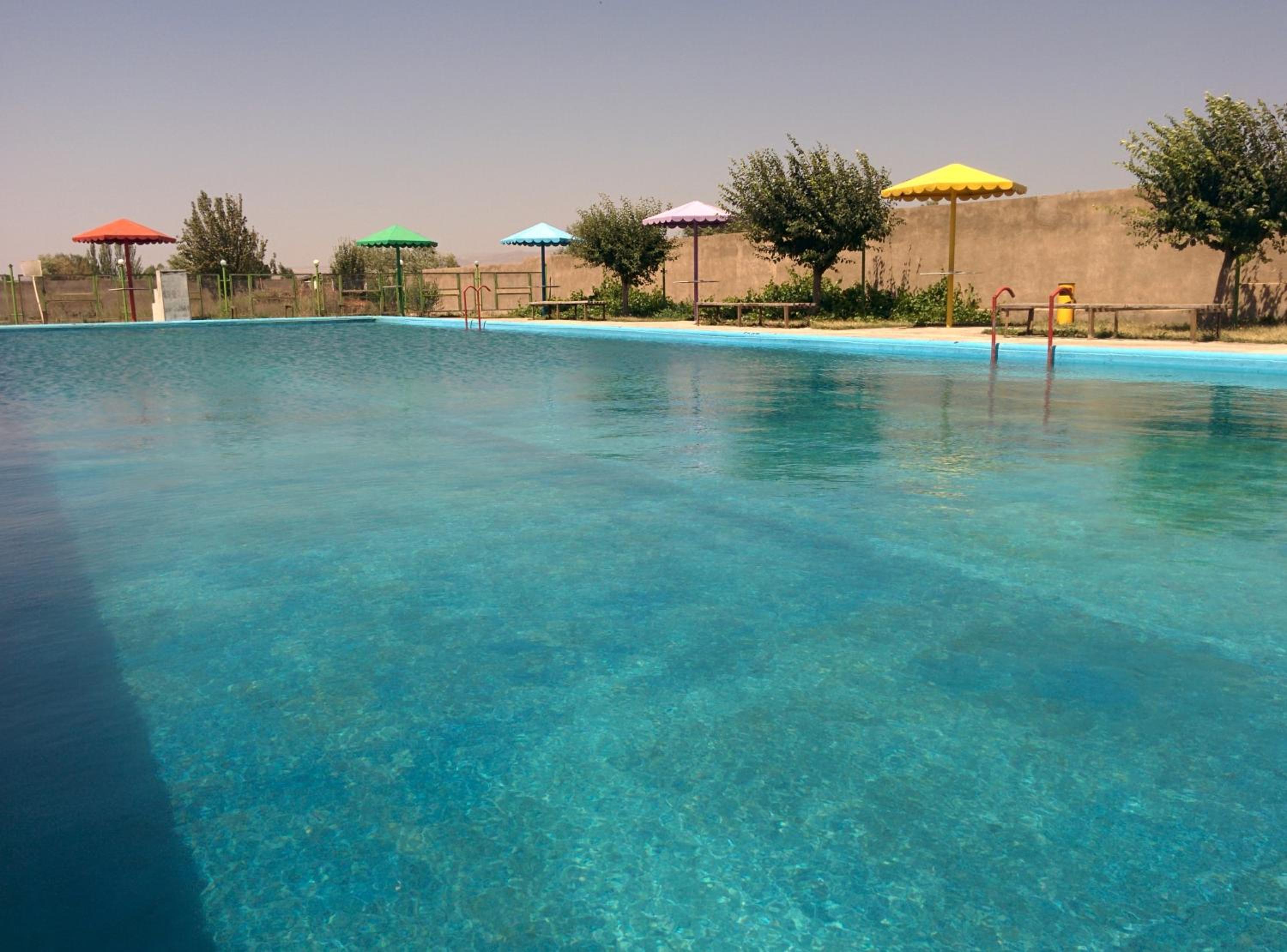 Erazank Hotel