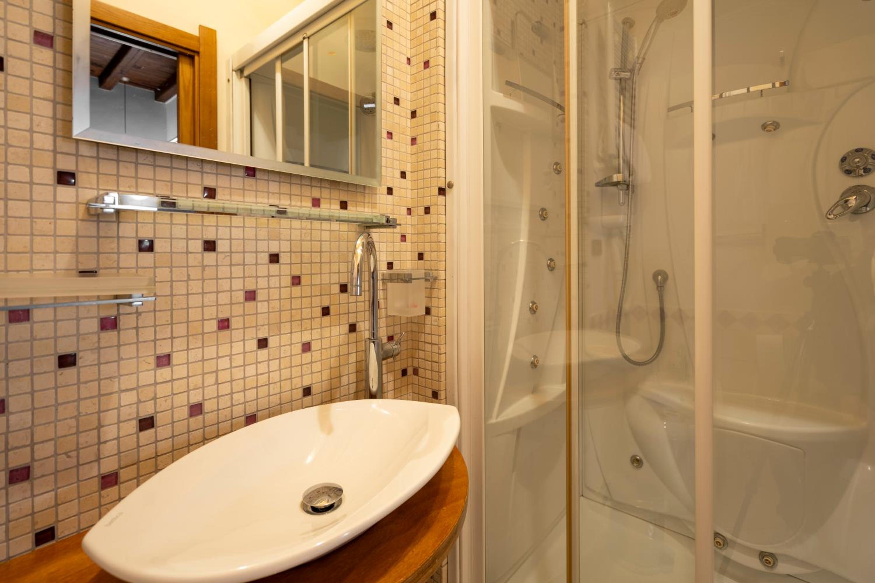 Condotti Rooms