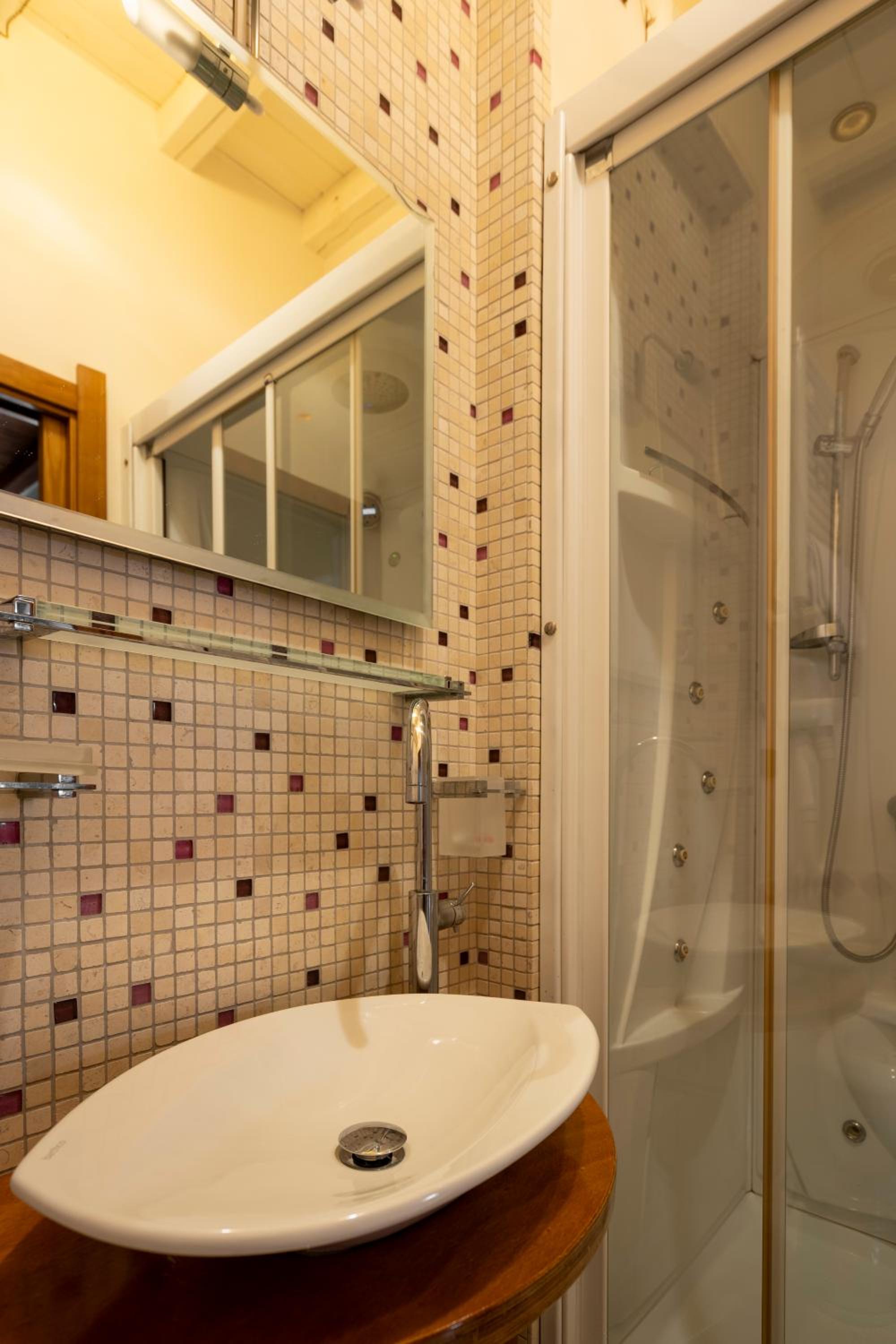 Condotti Rooms