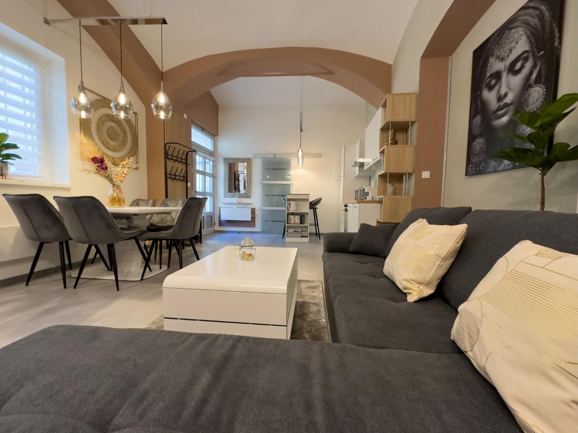 Hotel Apartments Adamas - Image 1