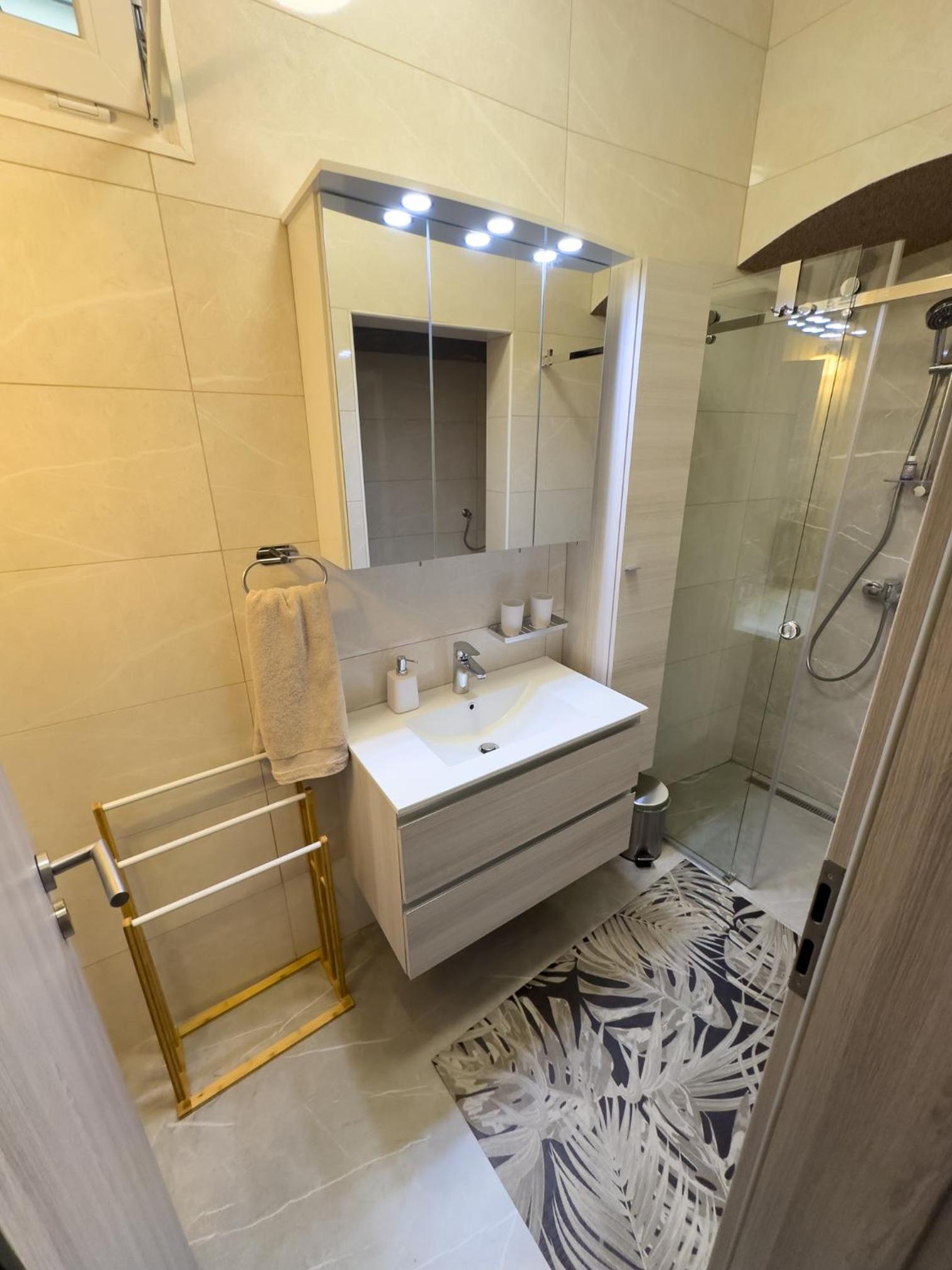 Apartments Adamas