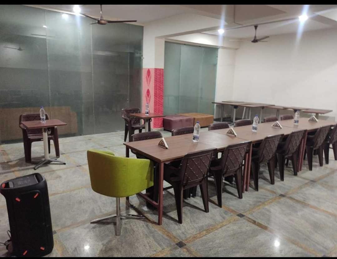 meeting & event spaces