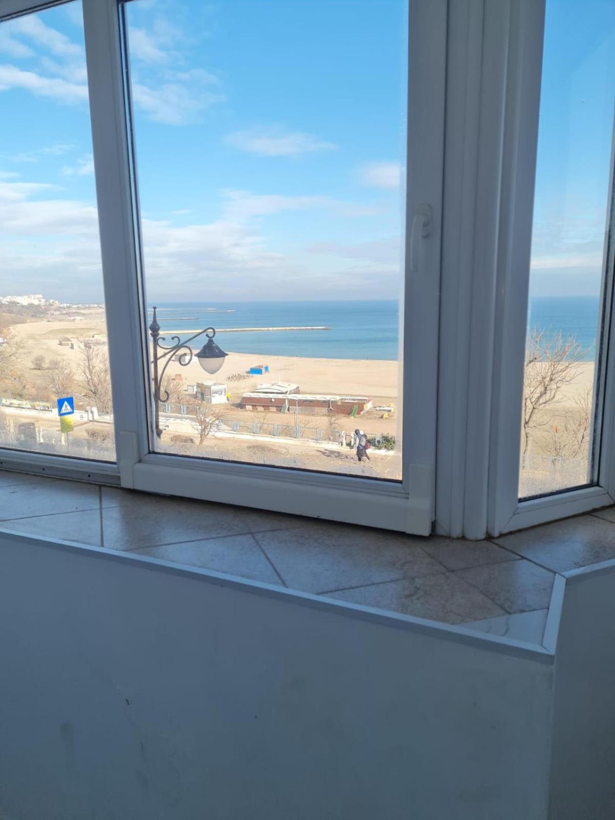 Seaview Residence