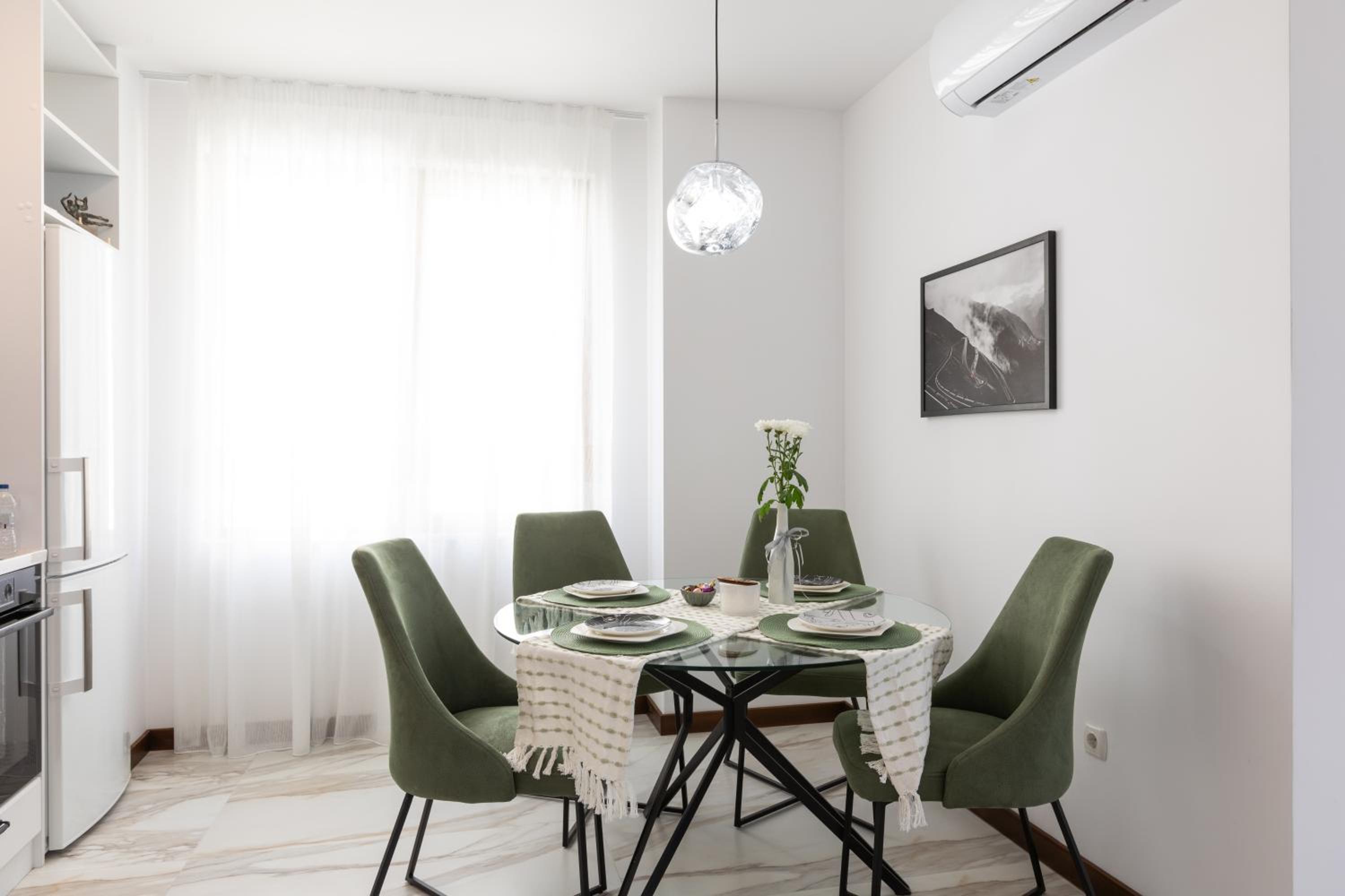 Didi's Central Designer Apartments