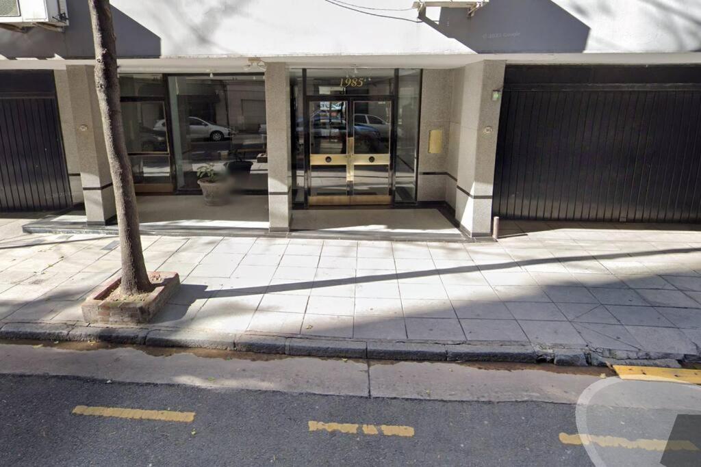 Two block away of high-class Alvear avenue