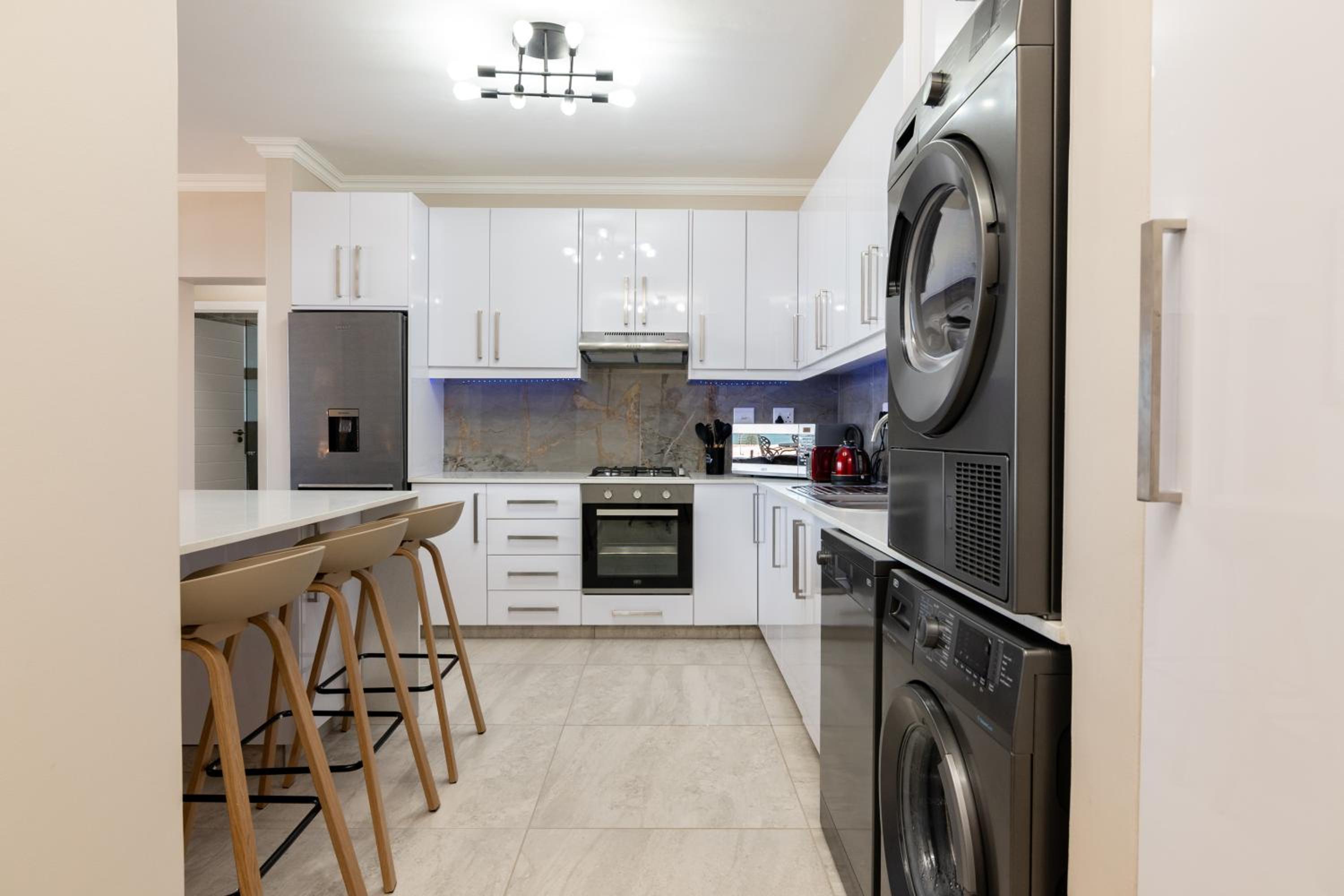 Shanthi Apartment 7