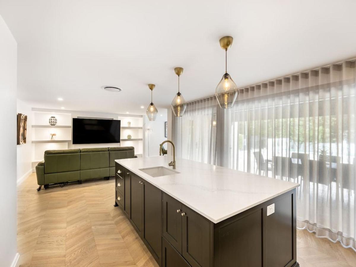 Riverfront Oasis Spacious 5BR Luxury w 10m Pool
