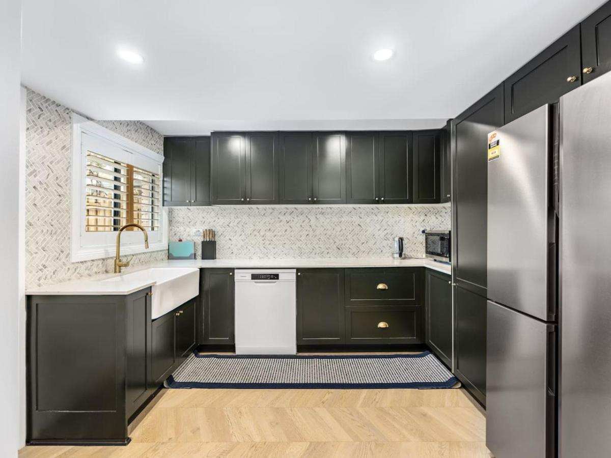 Riverfront Oasis Spacious 5BR Luxury w 10m Pool