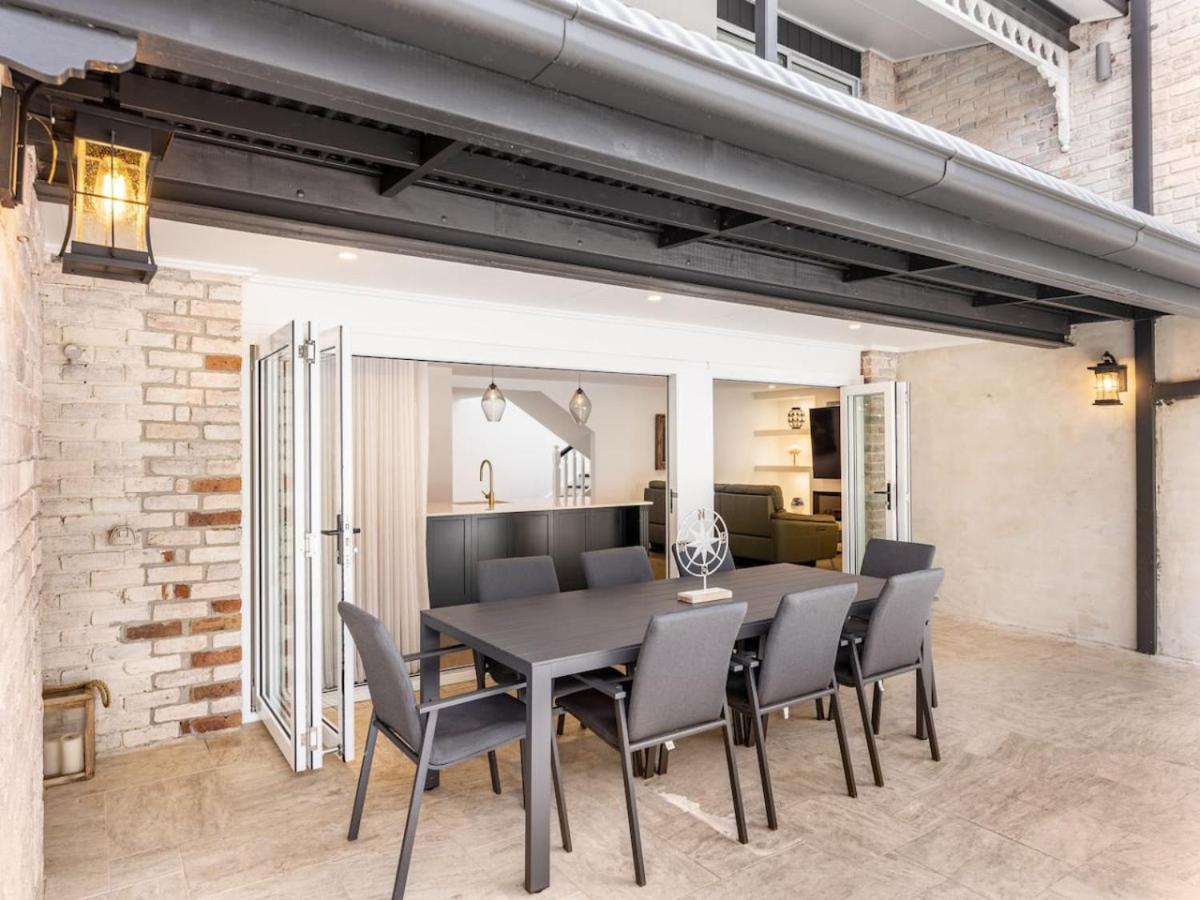 Riverfront Oasis Spacious 5BR Luxury w 10m Pool