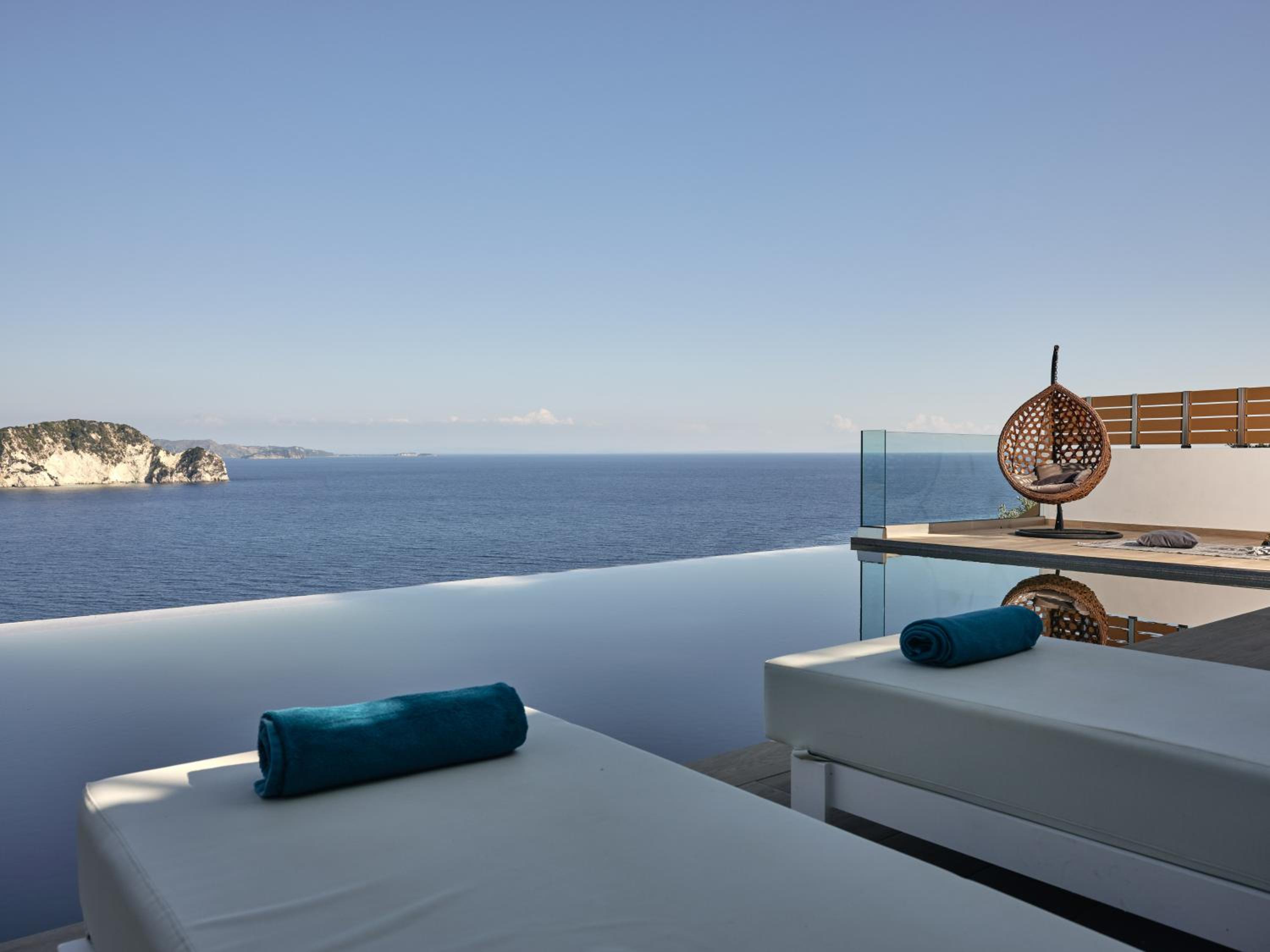 Alkyonides Villas