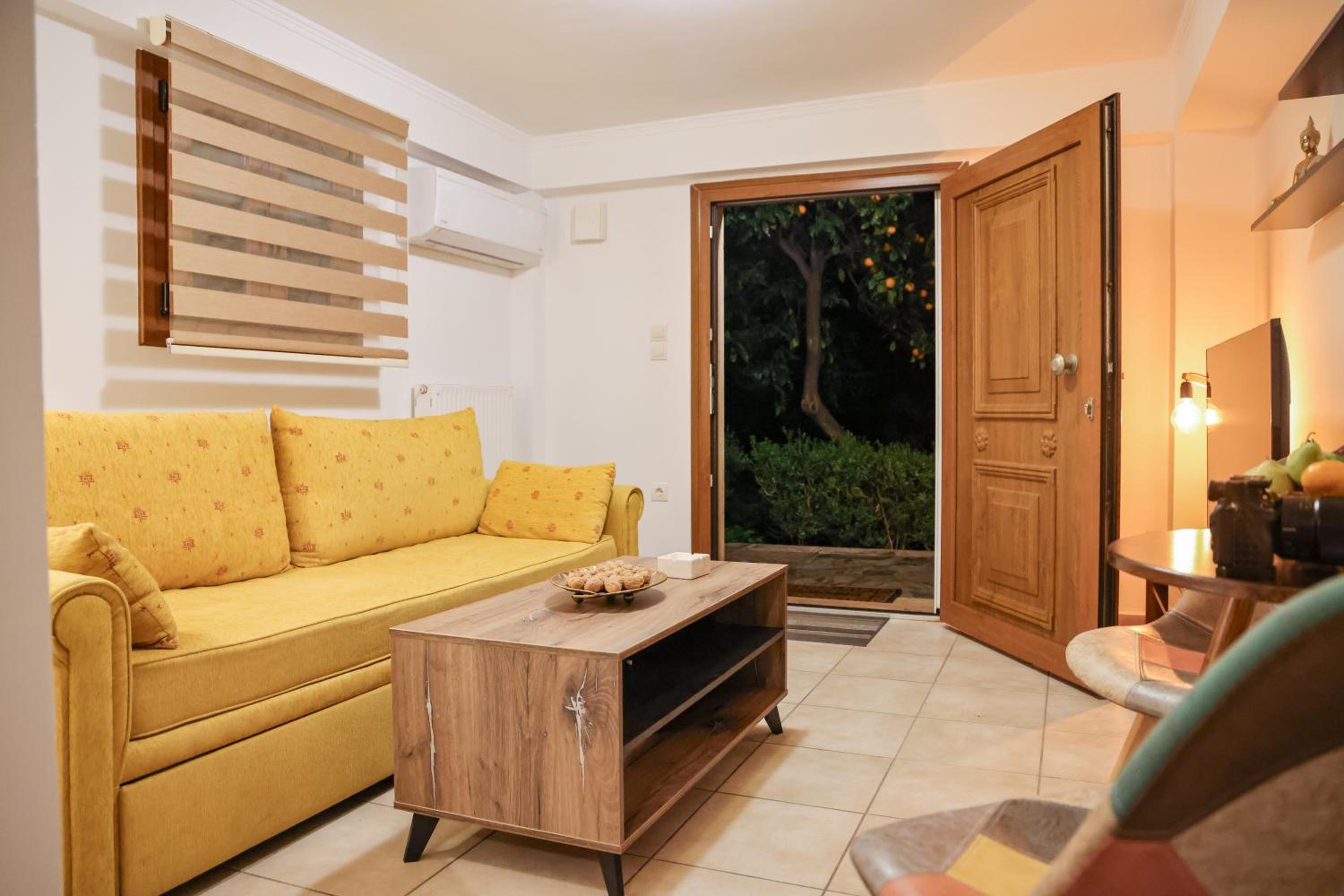 Archontiko Frideriki Luxury Apartments