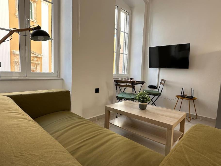 Fouli,Syros Apartment,Ermoupoli