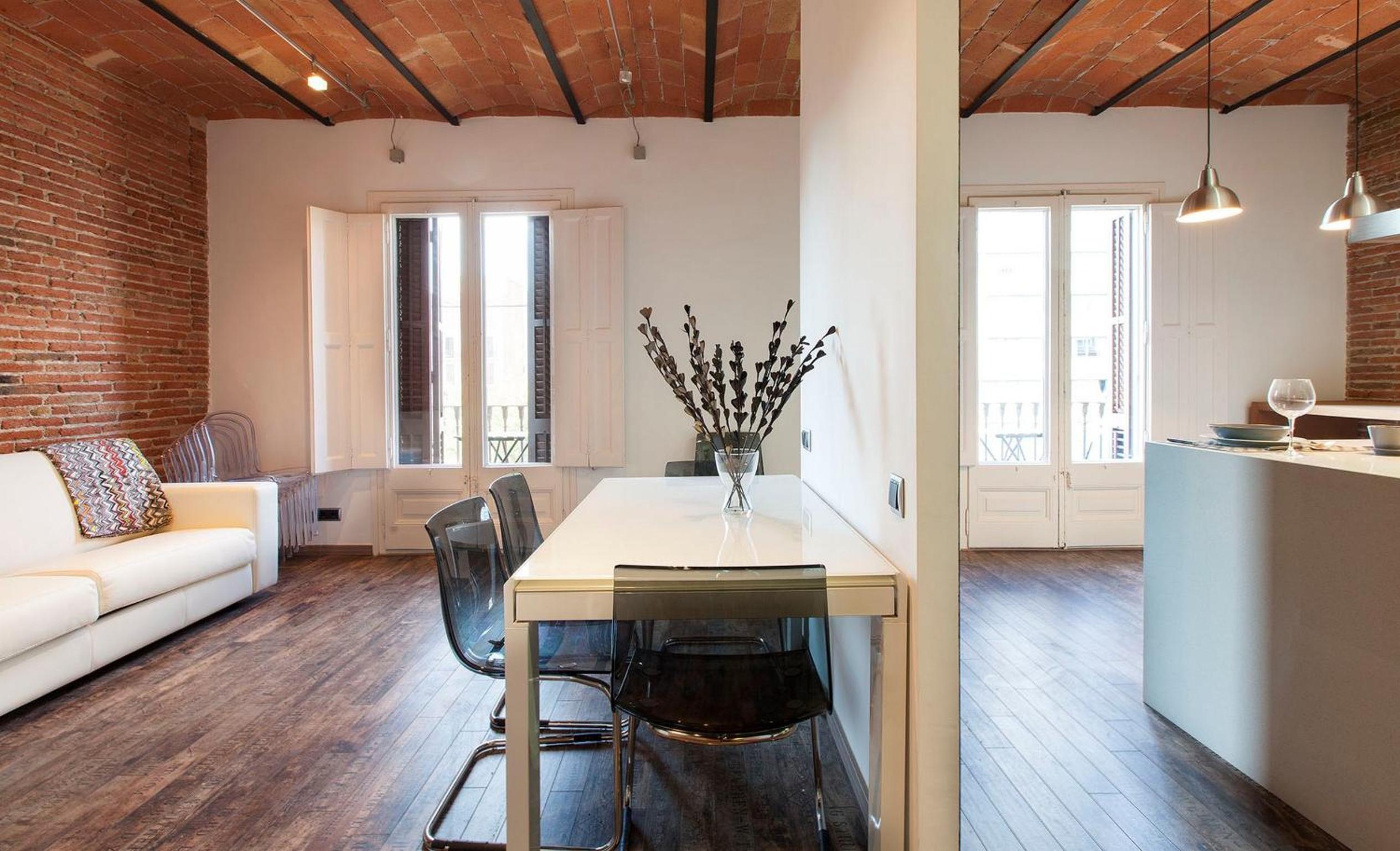 AB Paral·lel Spacious Apartments