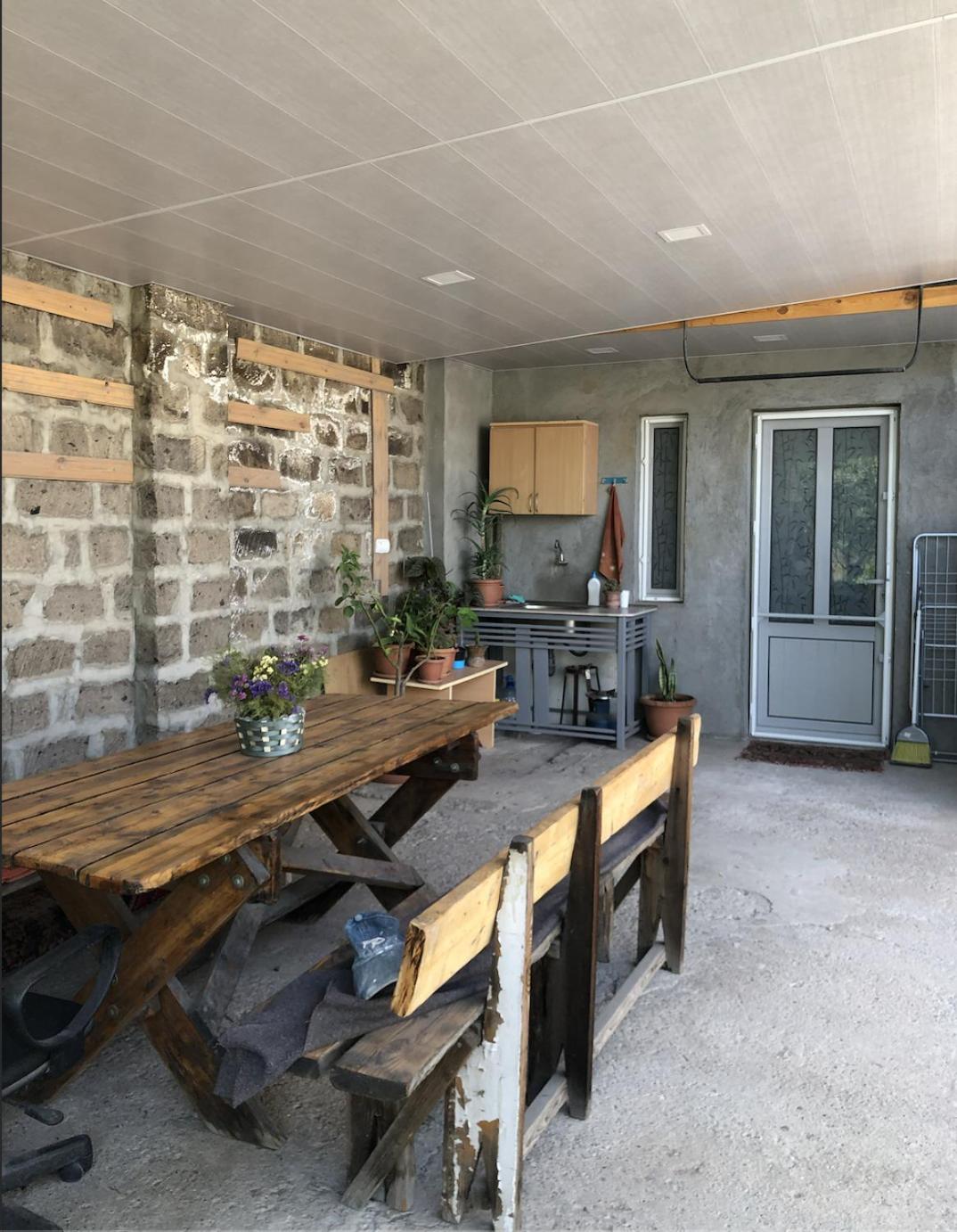 Julia's Place - Apartment, Garden & BBQ