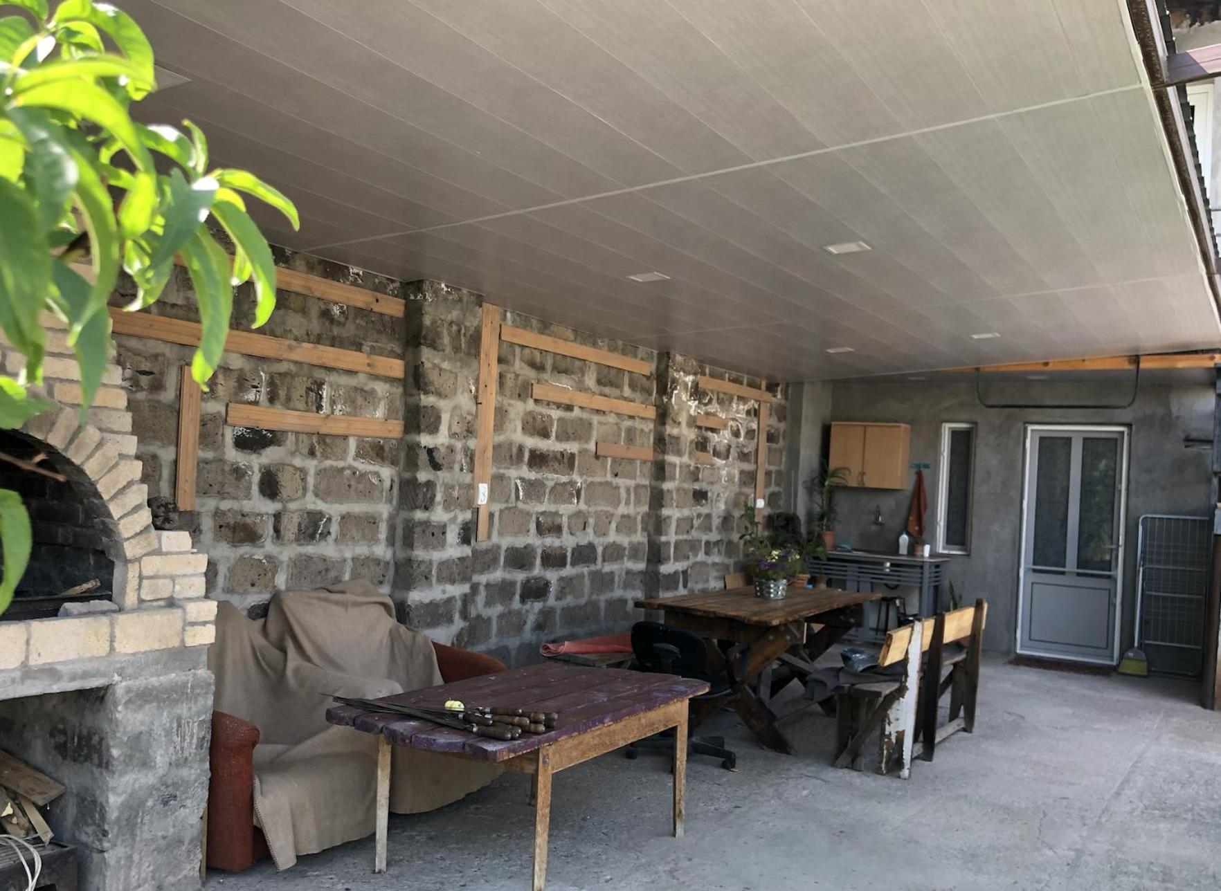 Julia's Place - Apartment, Garden & BBQ