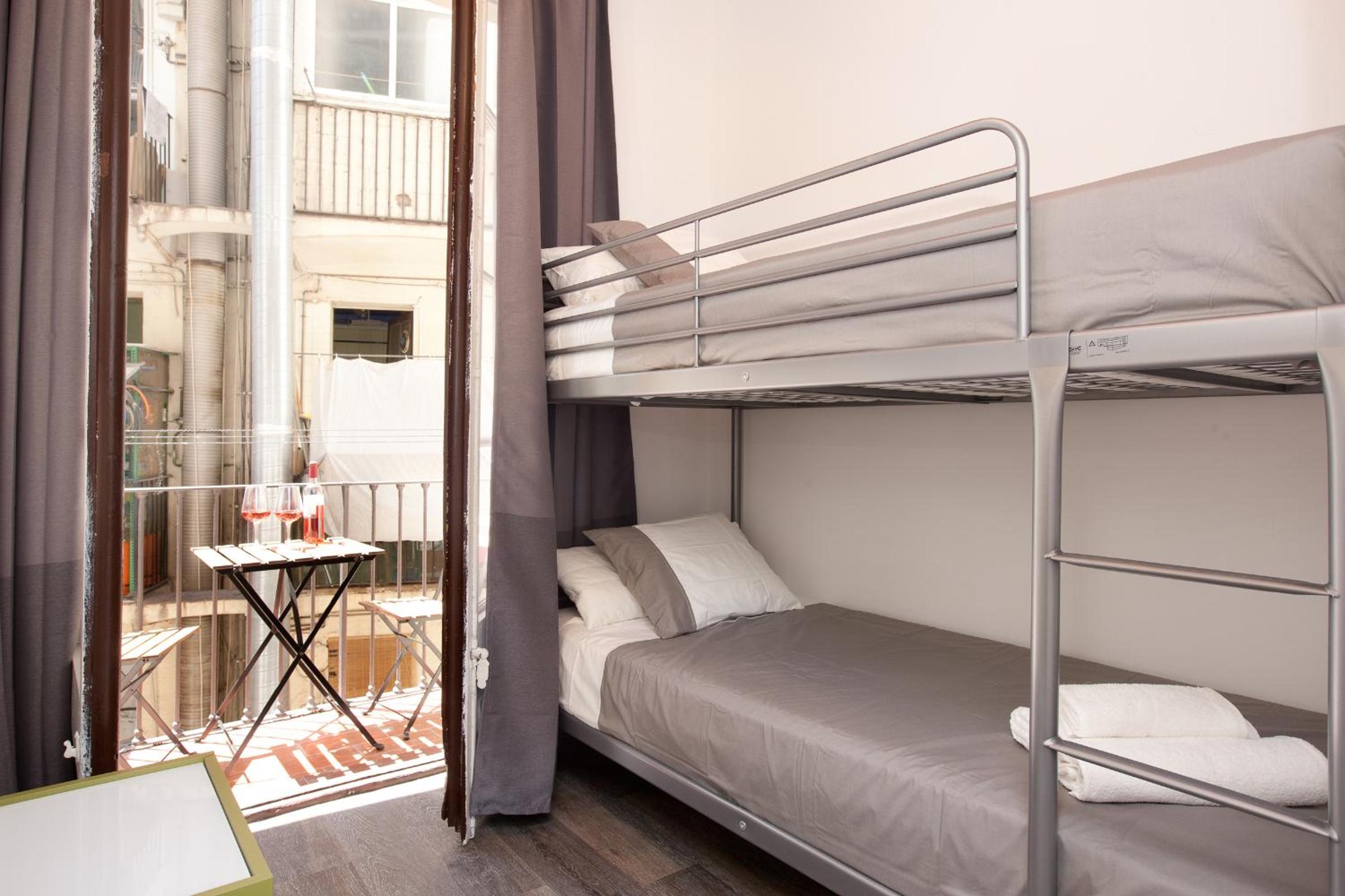 AB Paral·lel Spacious Apartments