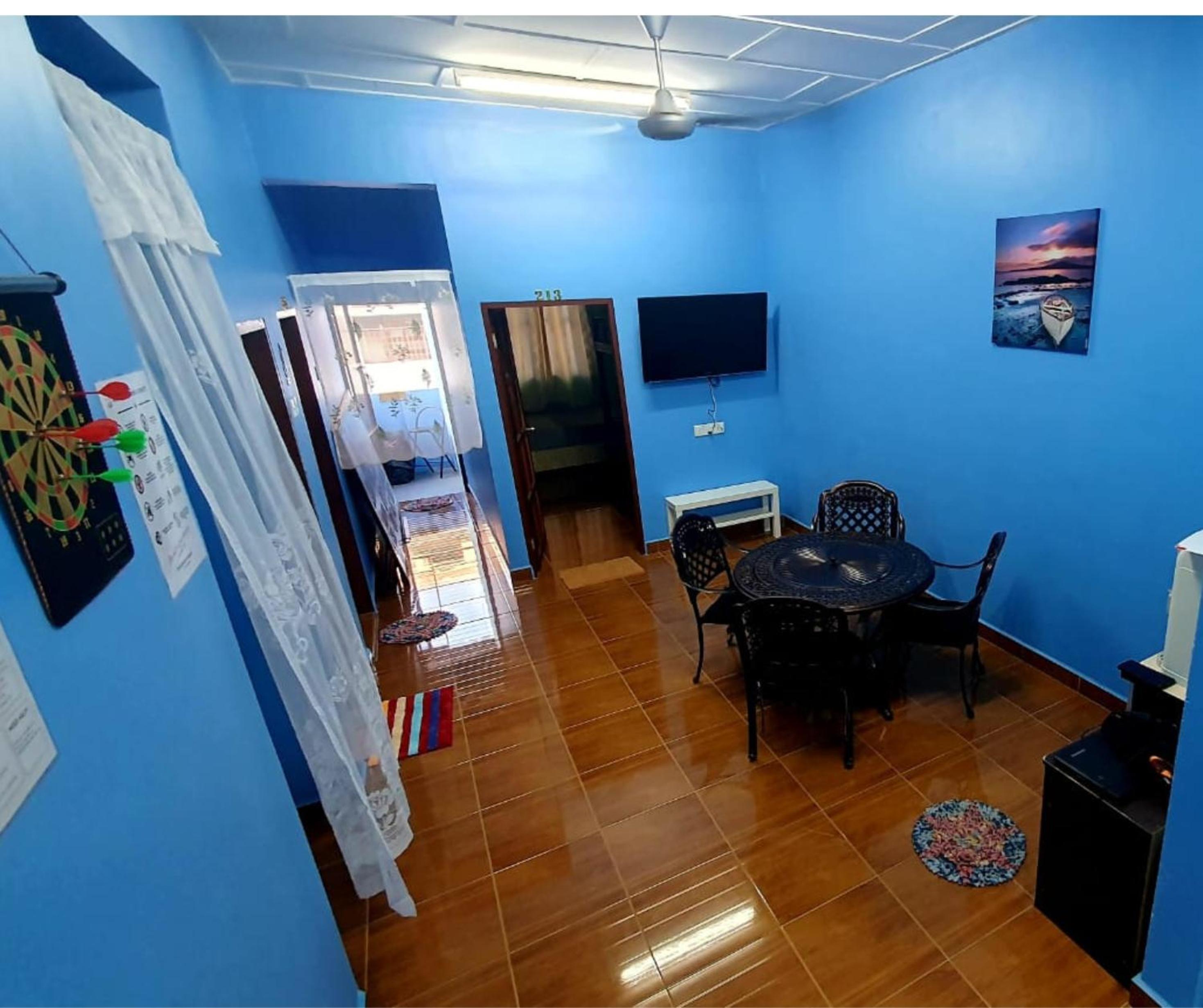 ShopLot Hostel Pangkor photo 8