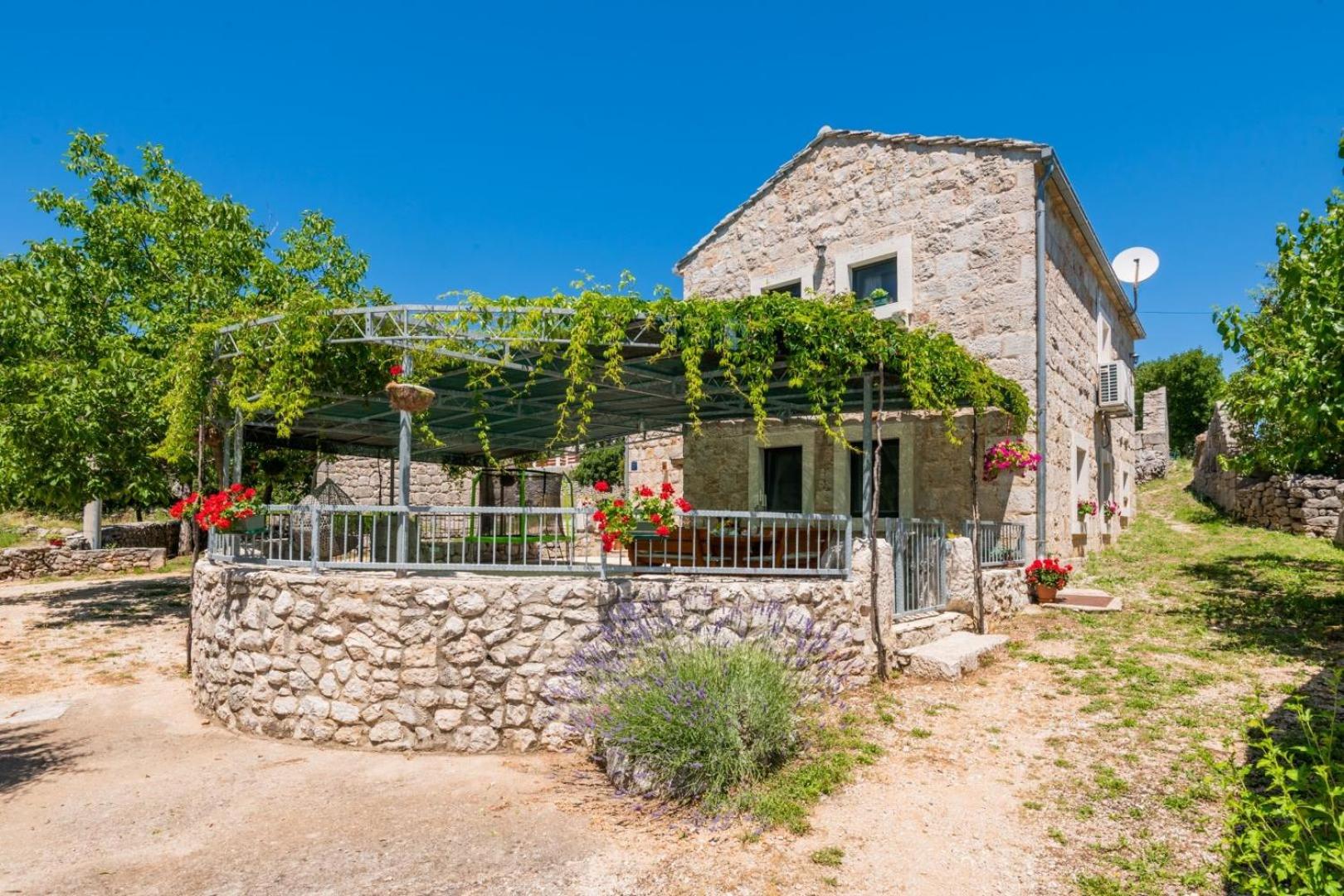 Villa Ognjištar Private Pool Quiet Location Makarska Riviera Hinterland view 4