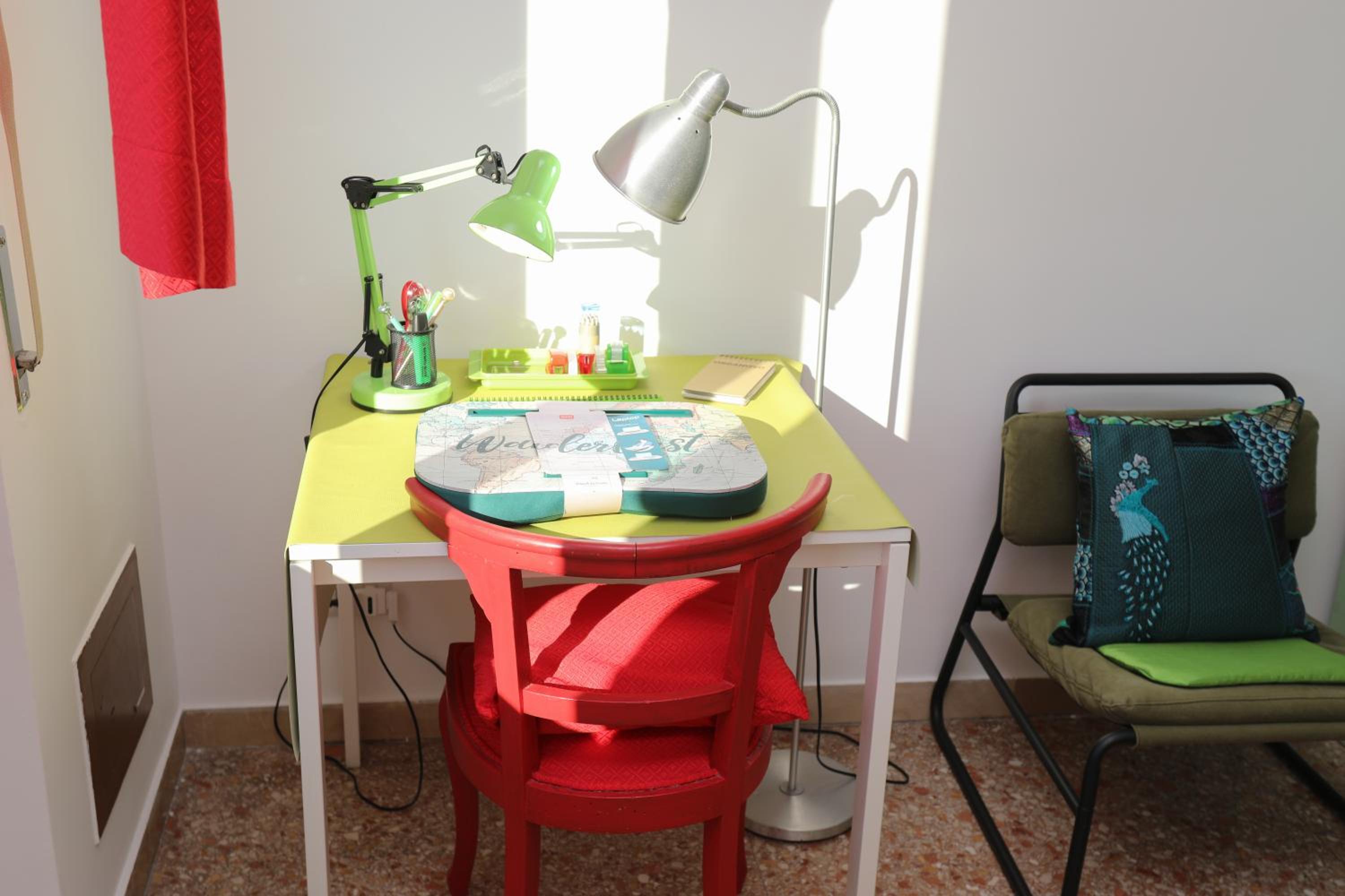 Aura Home Grazioso Appartamento a Pochi Passi dalla Metro A e C