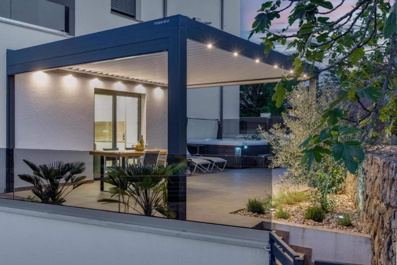 Premium Apartments