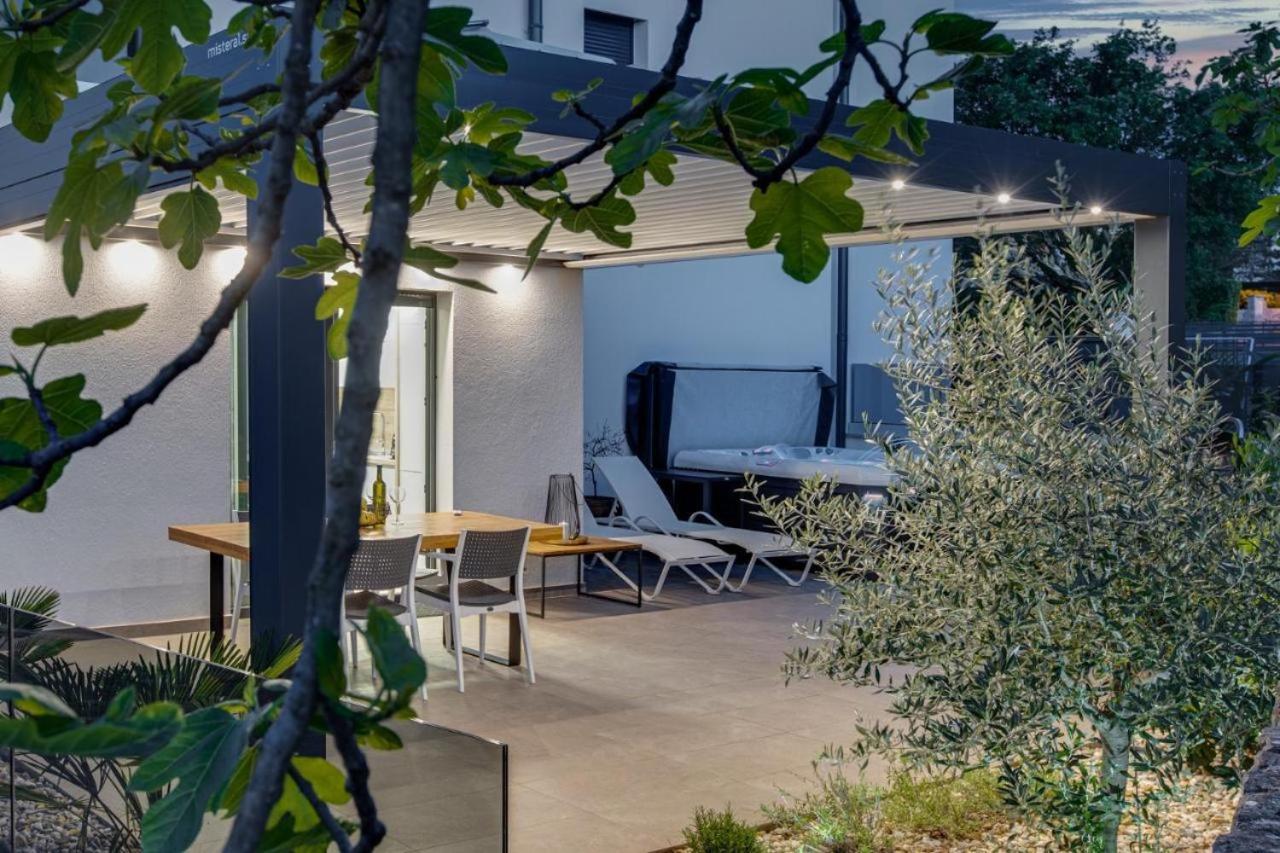 Premium Apartments