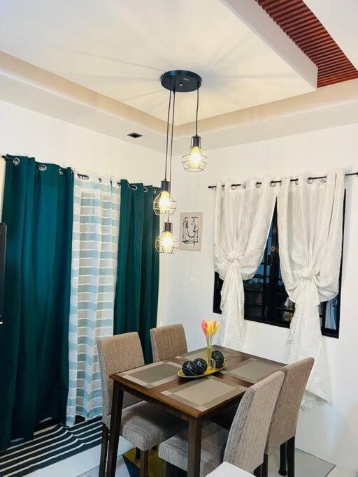Modern Home and Stylish Design view 4