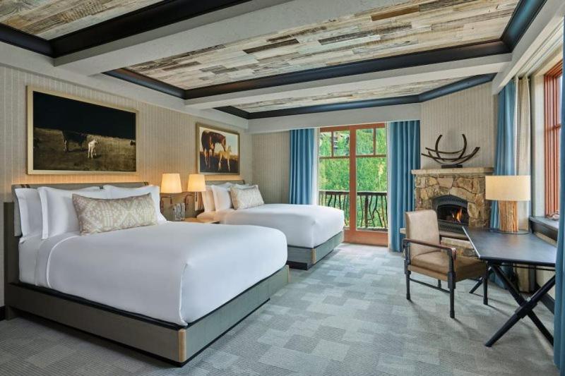 Bachelor Gulch Ritz-Carlton Hotel Room With Ski In, Ski Out Access, Hot Tub, And Full Service Spa