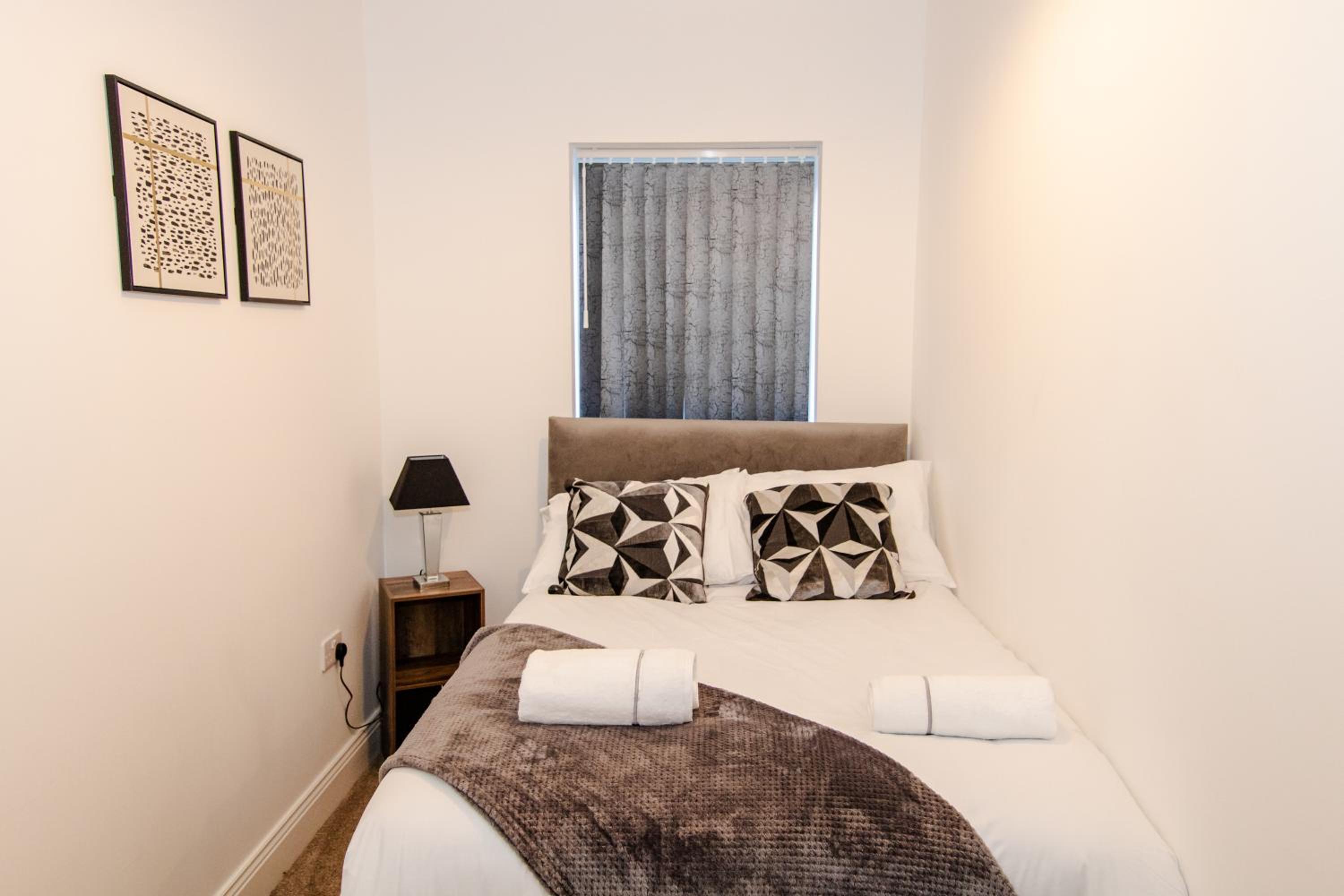 Monthly Discounts: Luxury House Near Durham City view 3