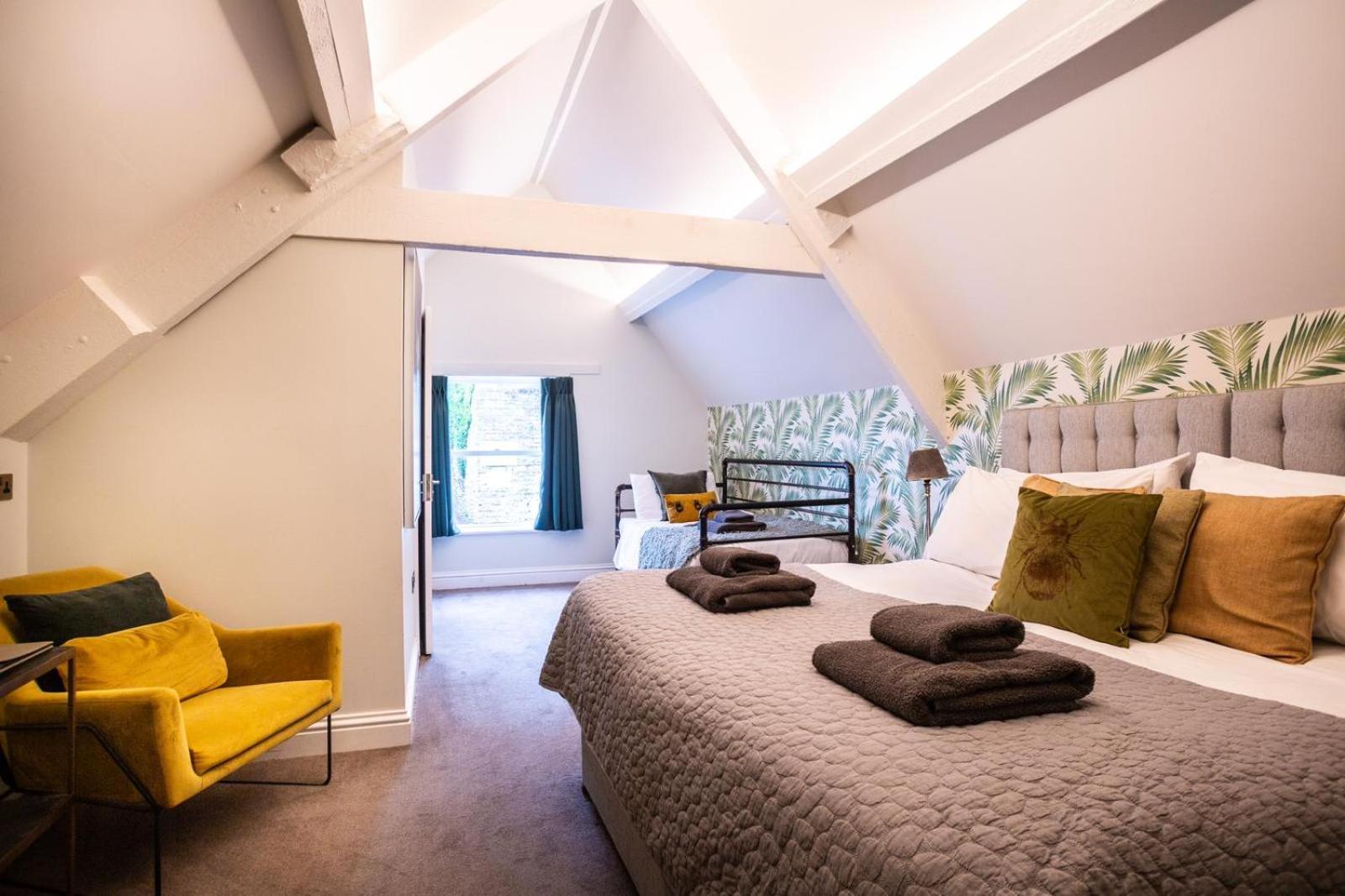 The Prince of Waterloo - Boutique Guest Rooms view 2