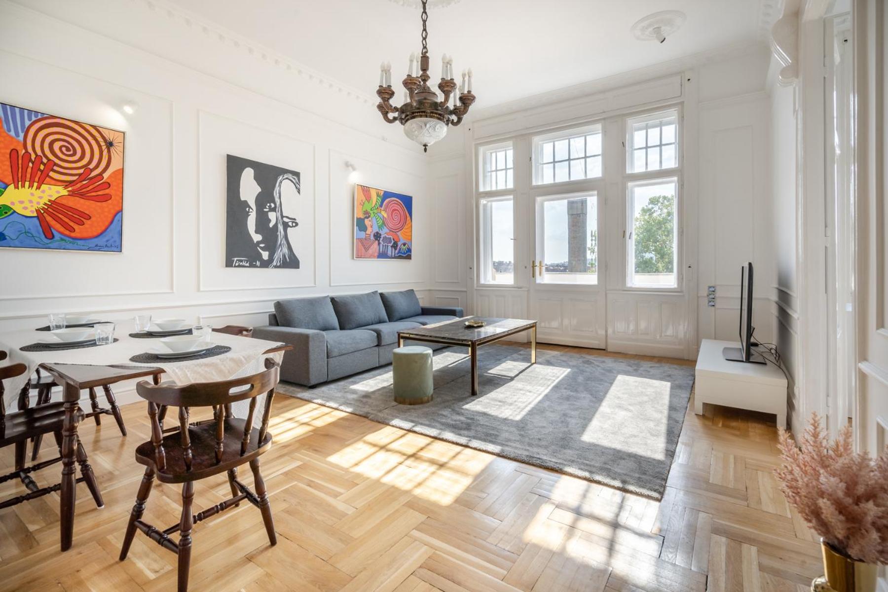 3 BR Classical Apartment With a Modern Touch 2unit view 5
