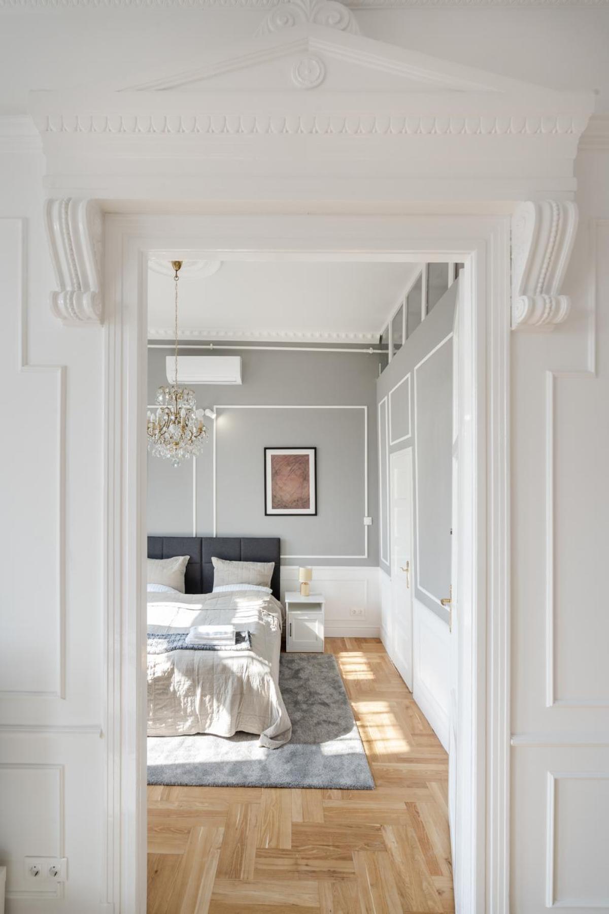 3 BR Classical Apartment With a Modern Touch 2unit view 3