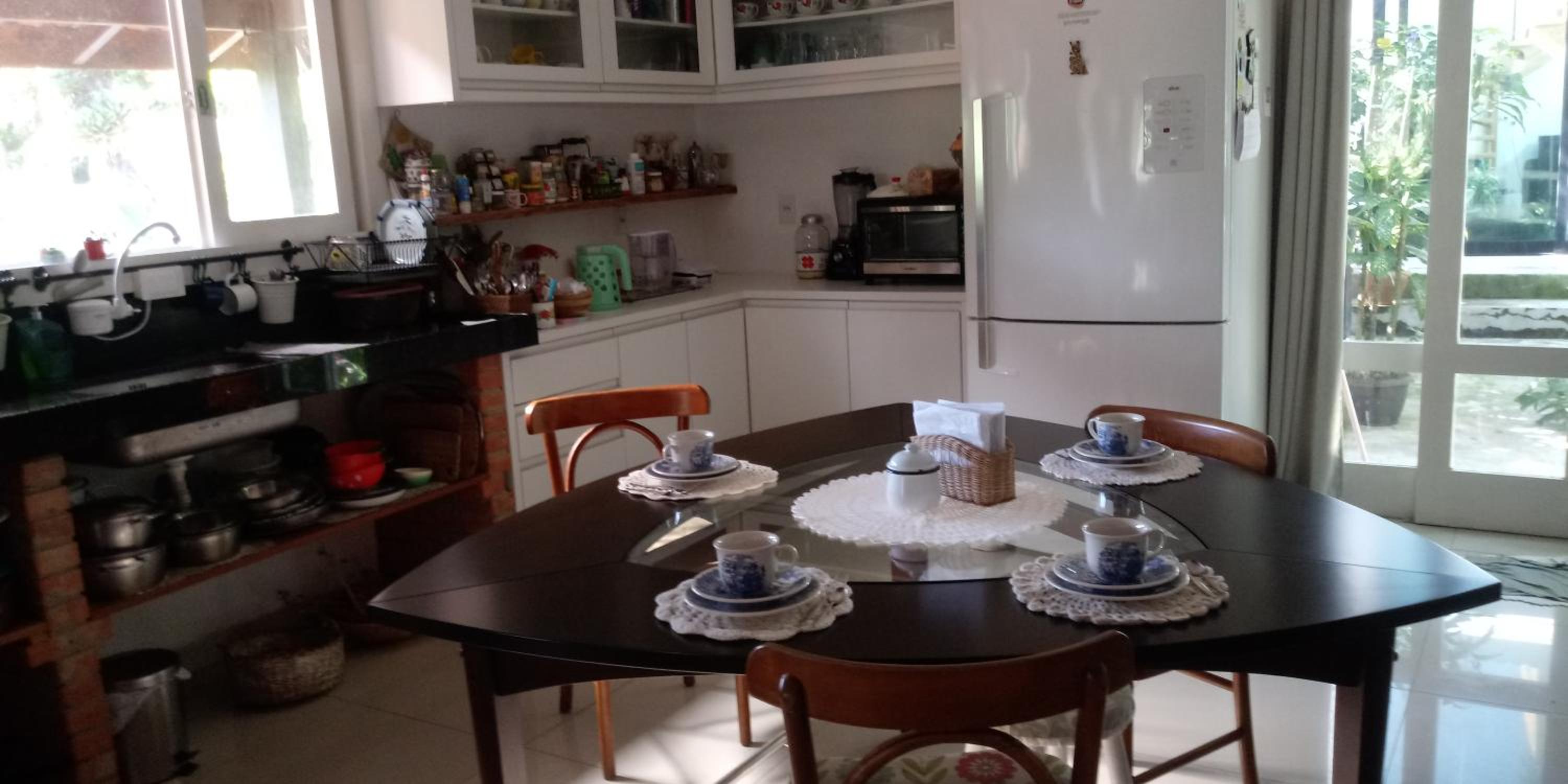 Casa amarela