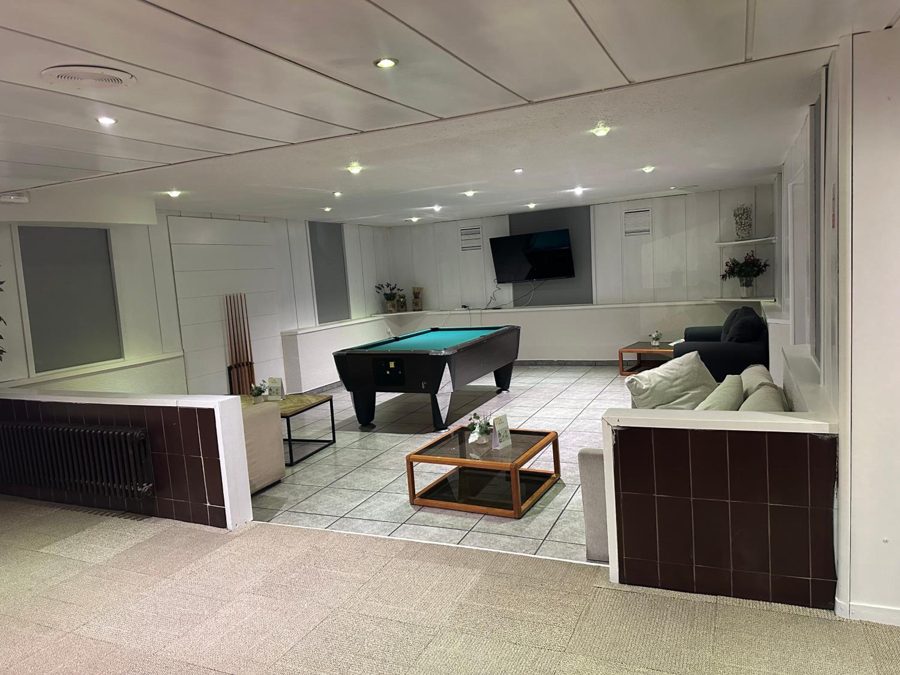 Estudio en Baqueira con piscina y parking