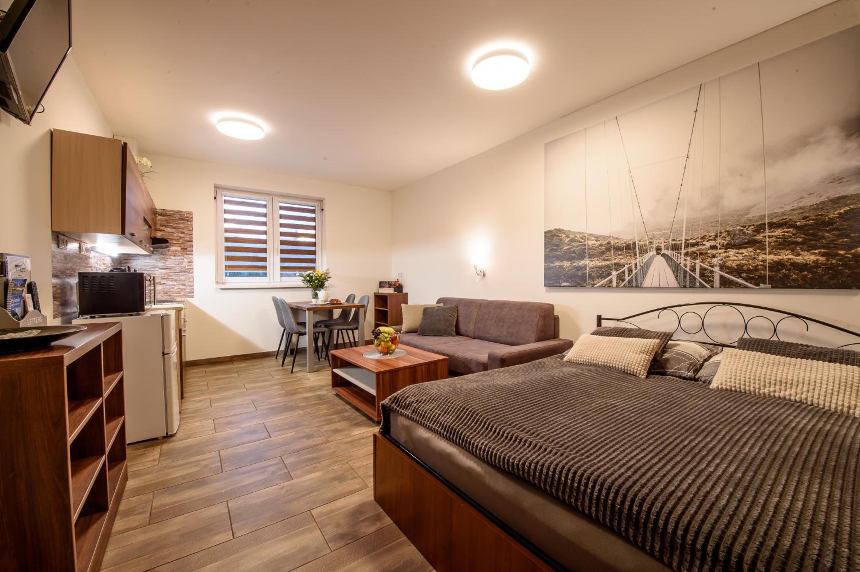 Apartmány DoLosin