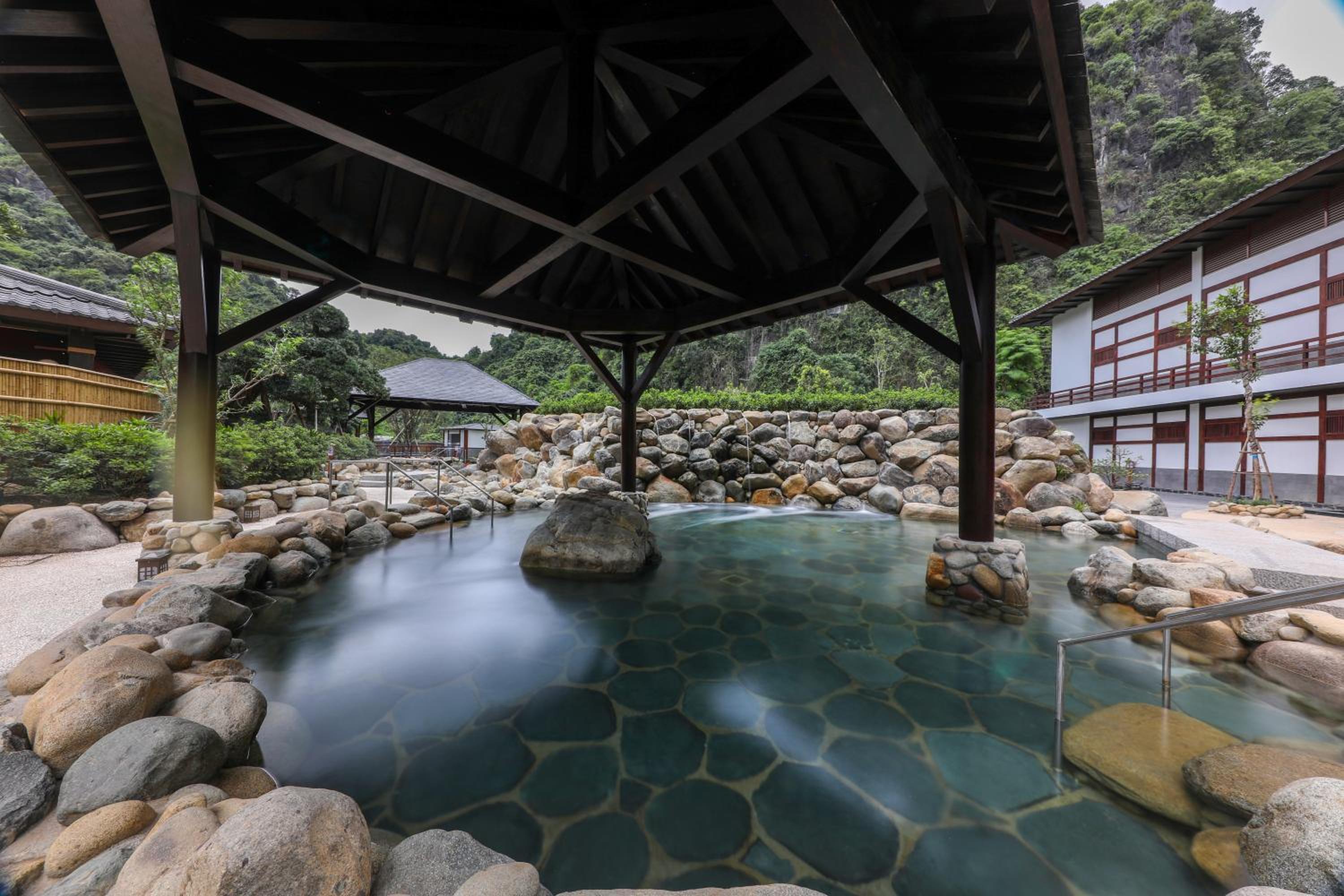 Vé tắm Yoko Onsen Quang Hanh - khung giờ sáng view 5