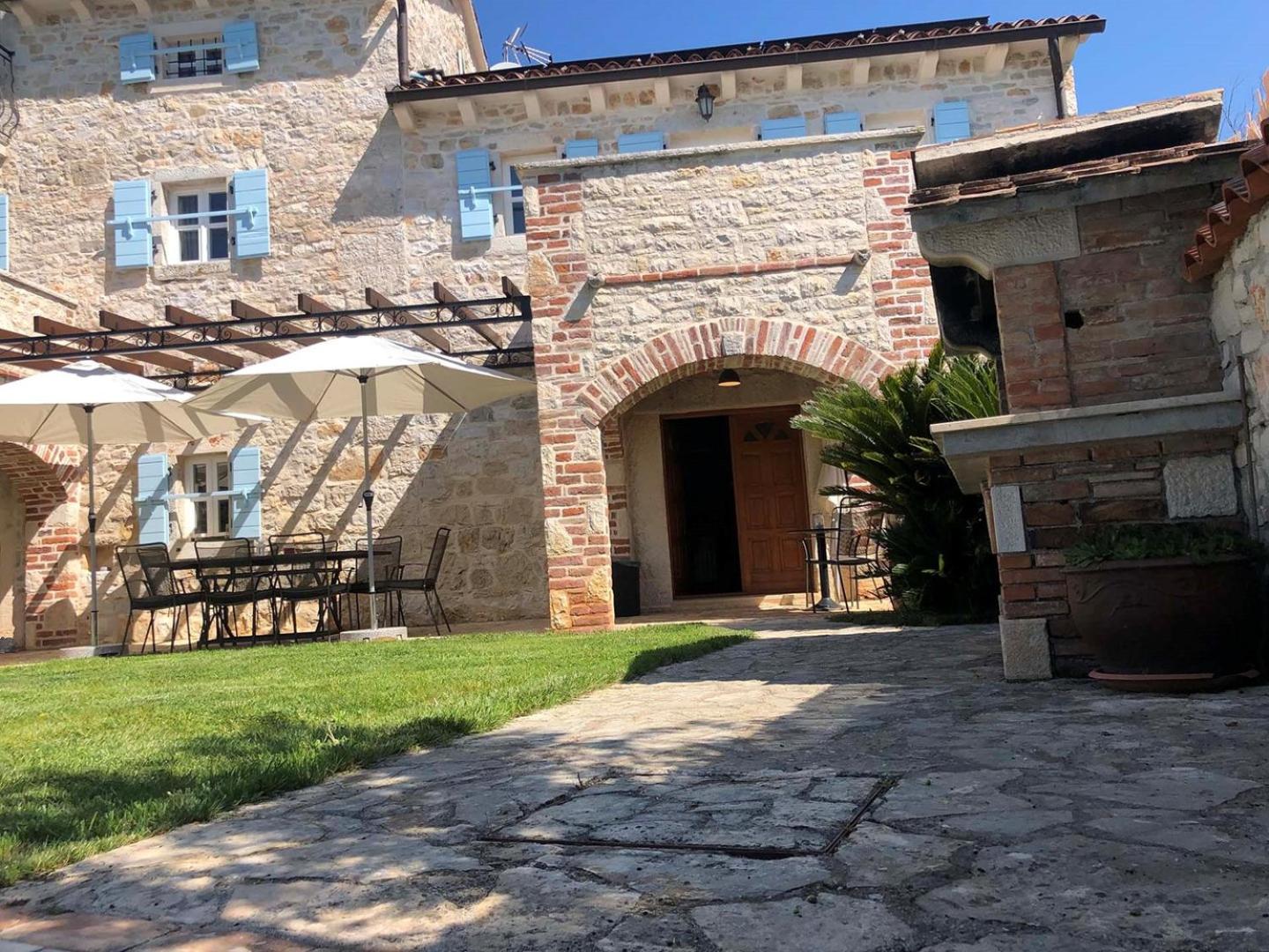 Villa Lamija view 4