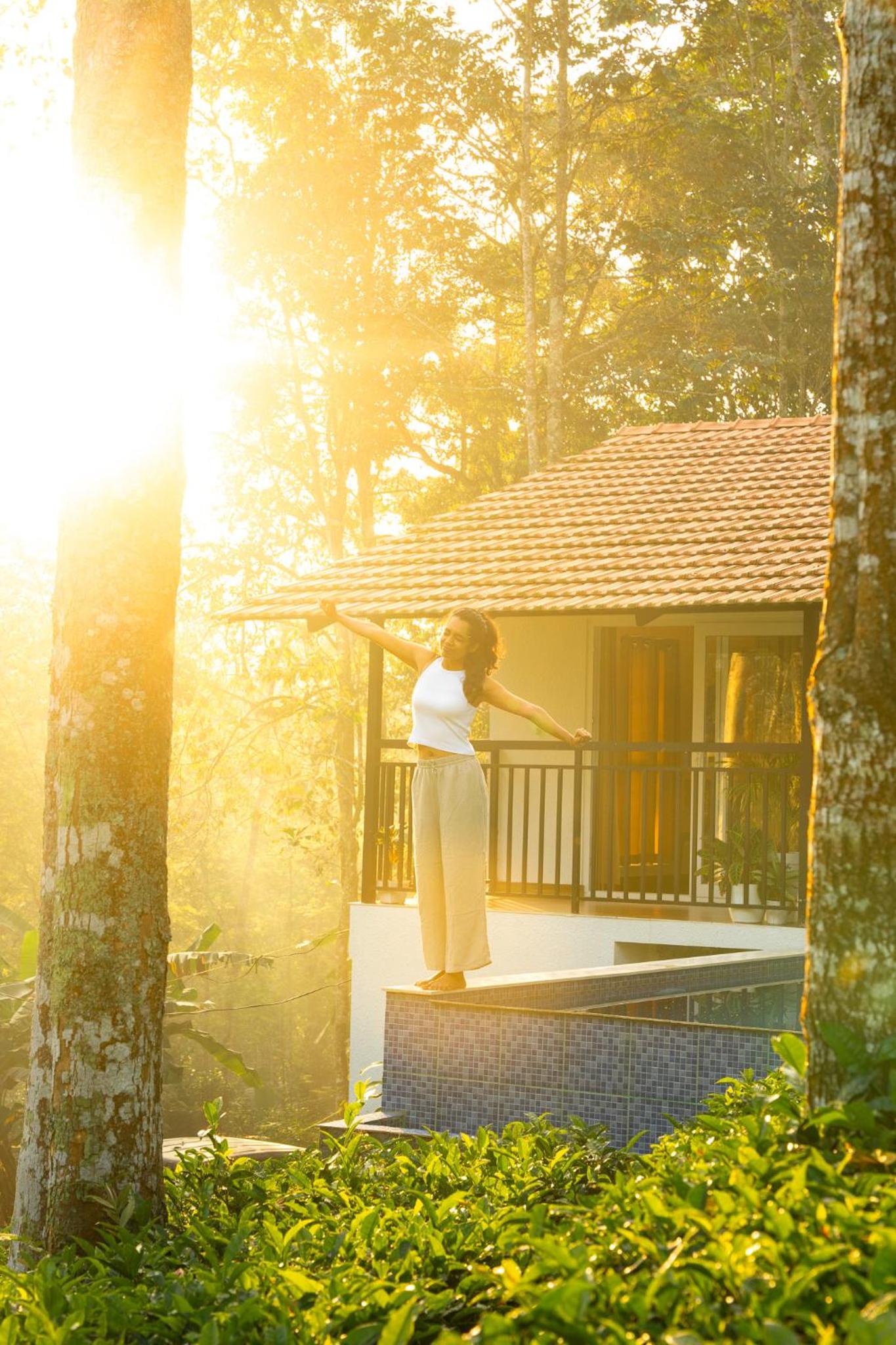 Tealawn Pool Villa, Munnar