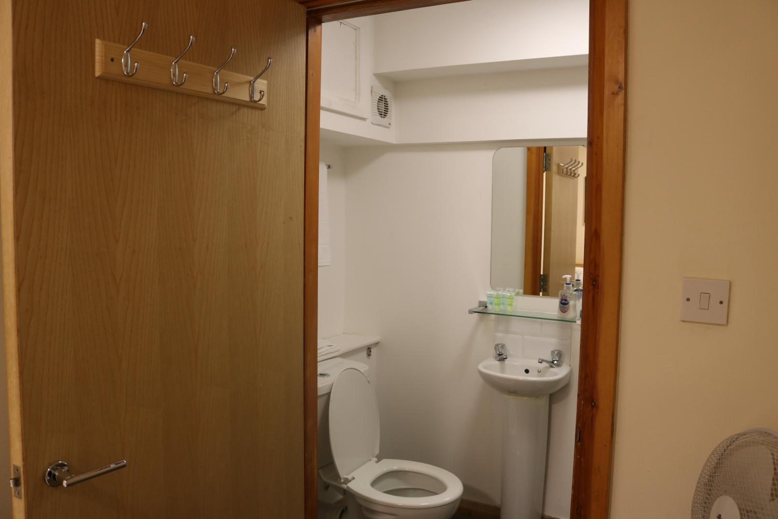Photo 47