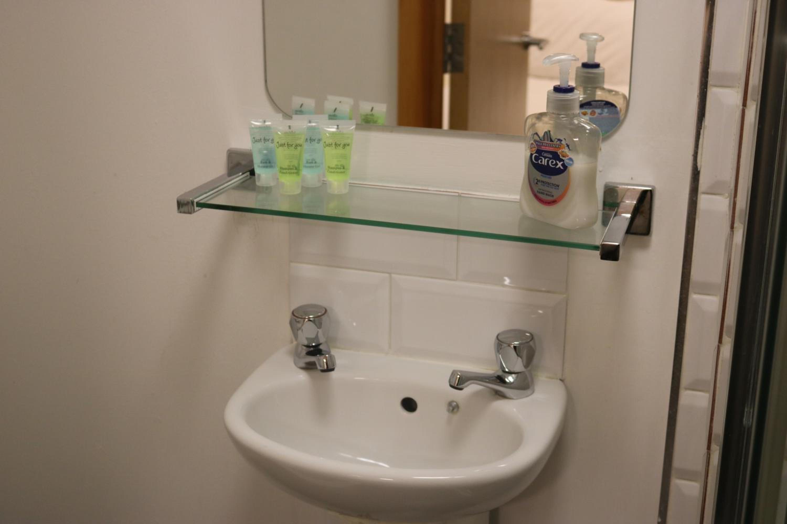Photo 48