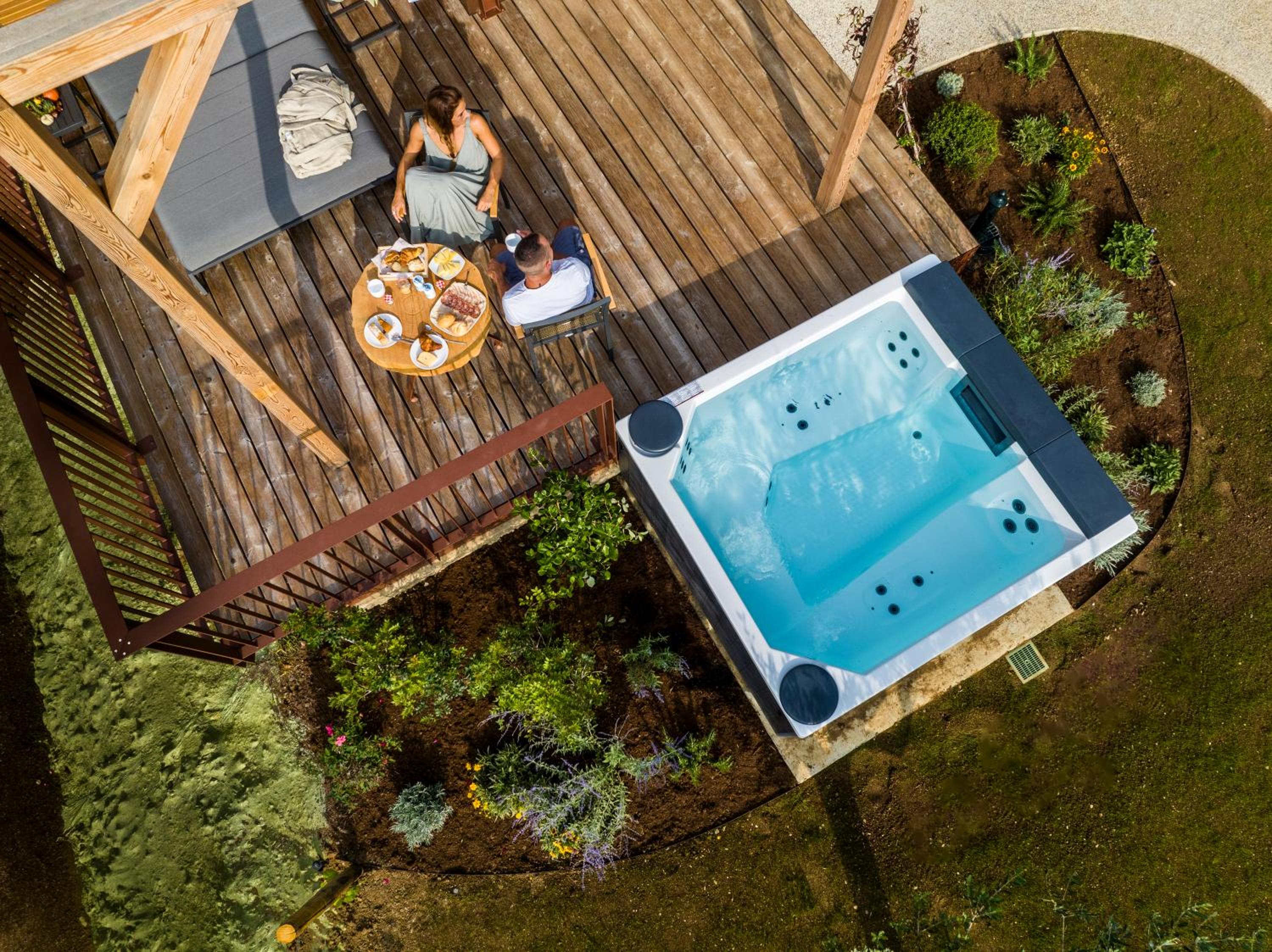 Glamping Alvearium Alturis