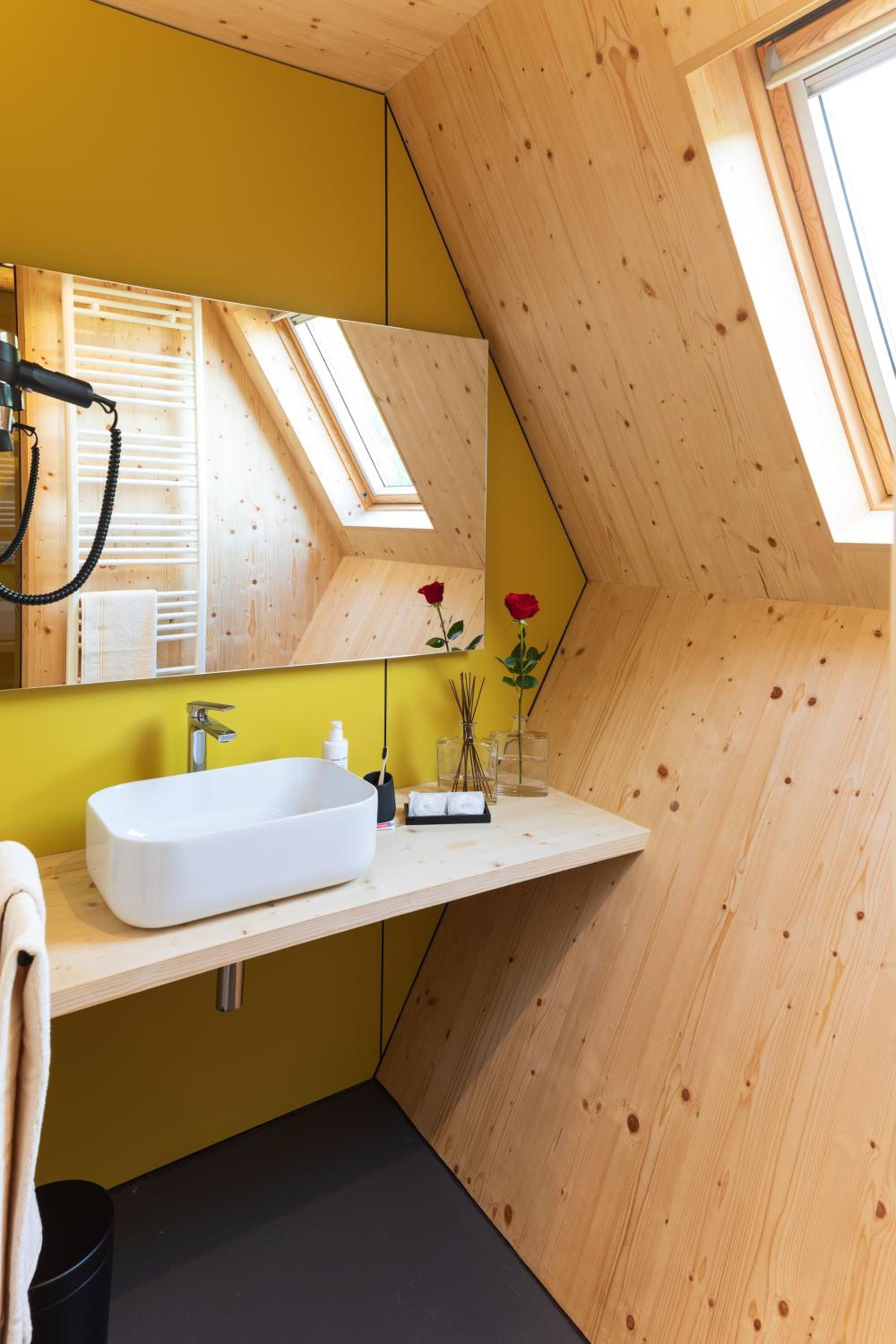 Glamping Alvearium Alturis