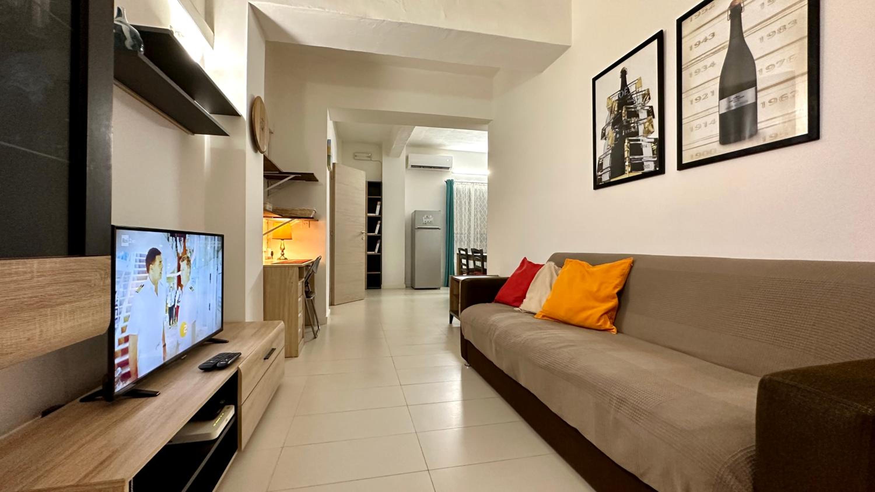 Taz-Zebbuga Maisonette - Bugibba, St Paul's Bay photo 2