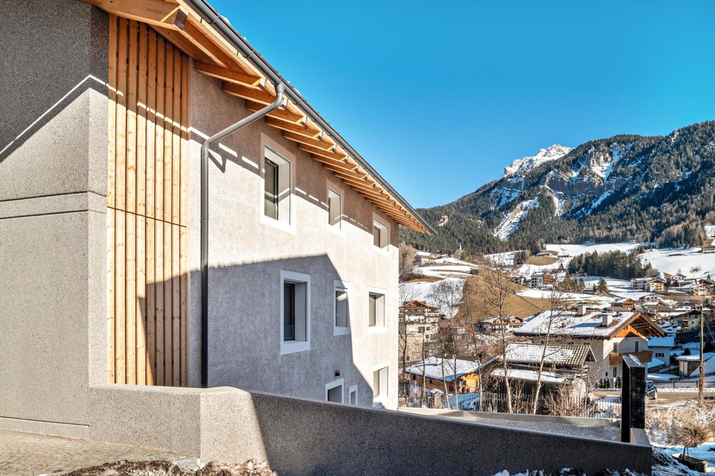 Lena Dolomites Suite