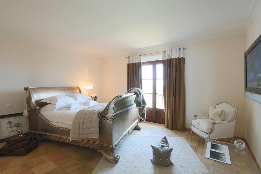 Residencia Baranda by Vida Villas