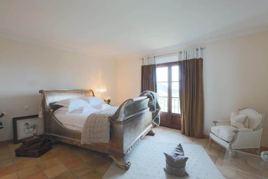 Residencia Baranda by Vida Villas