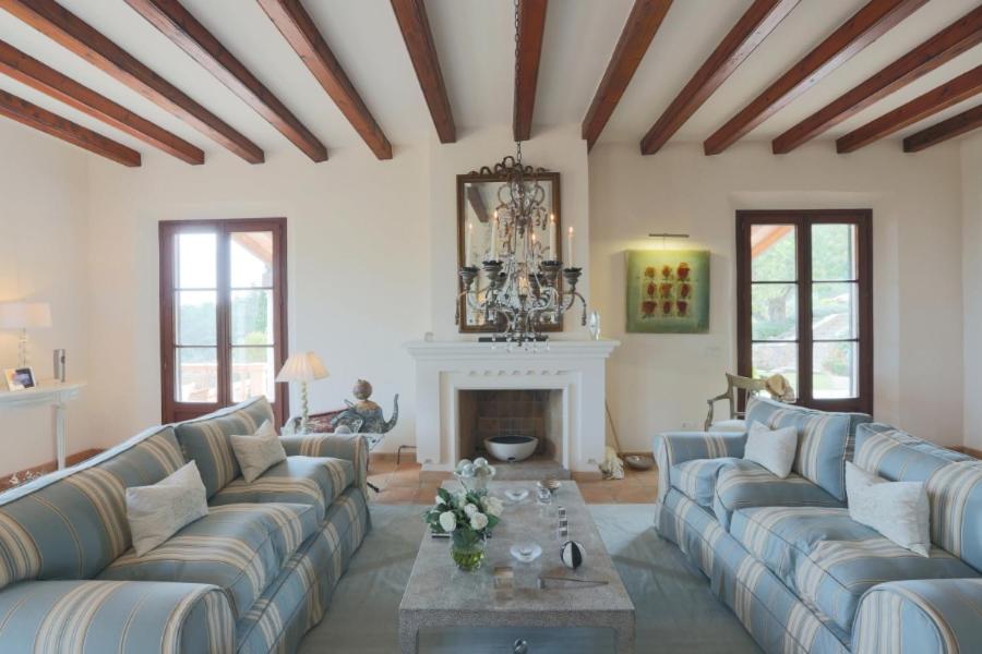 Residencia Baranda by Vida Villas