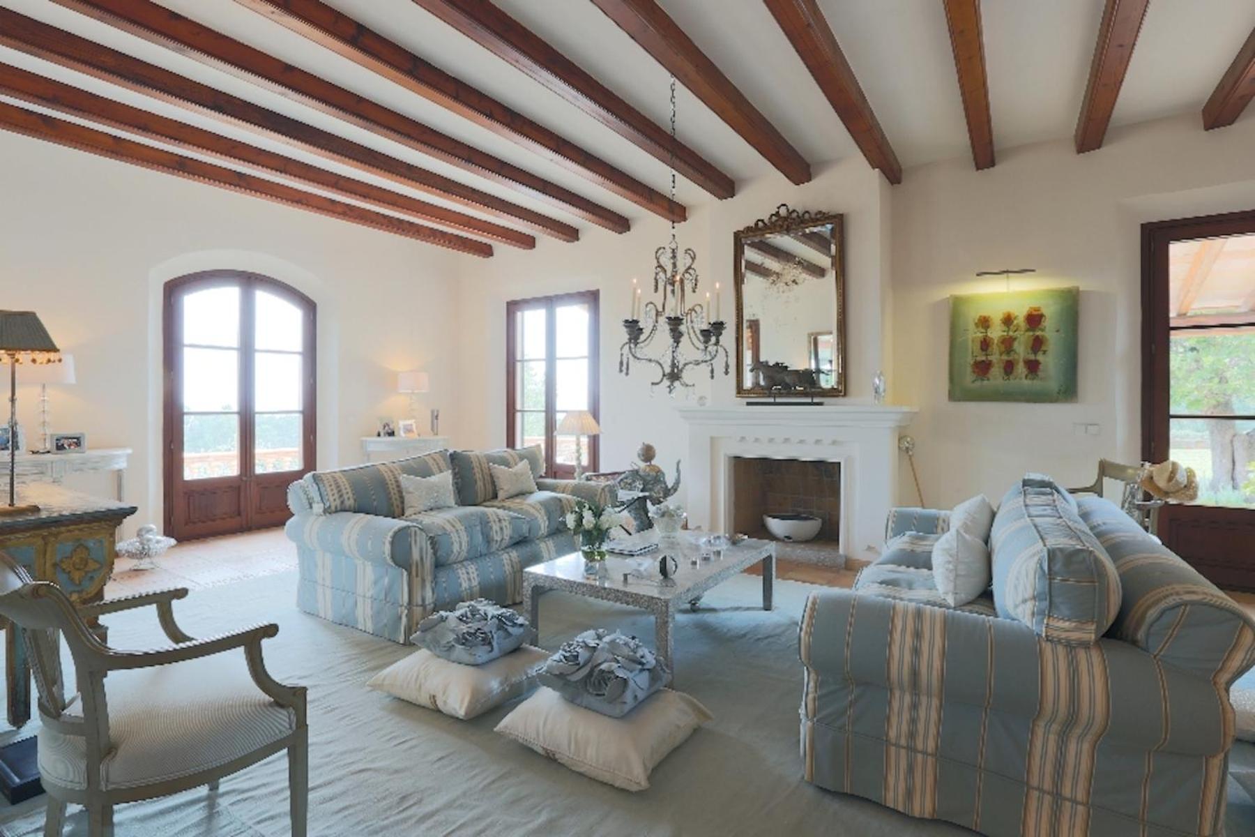 Residencia Baranda by Vida Villas